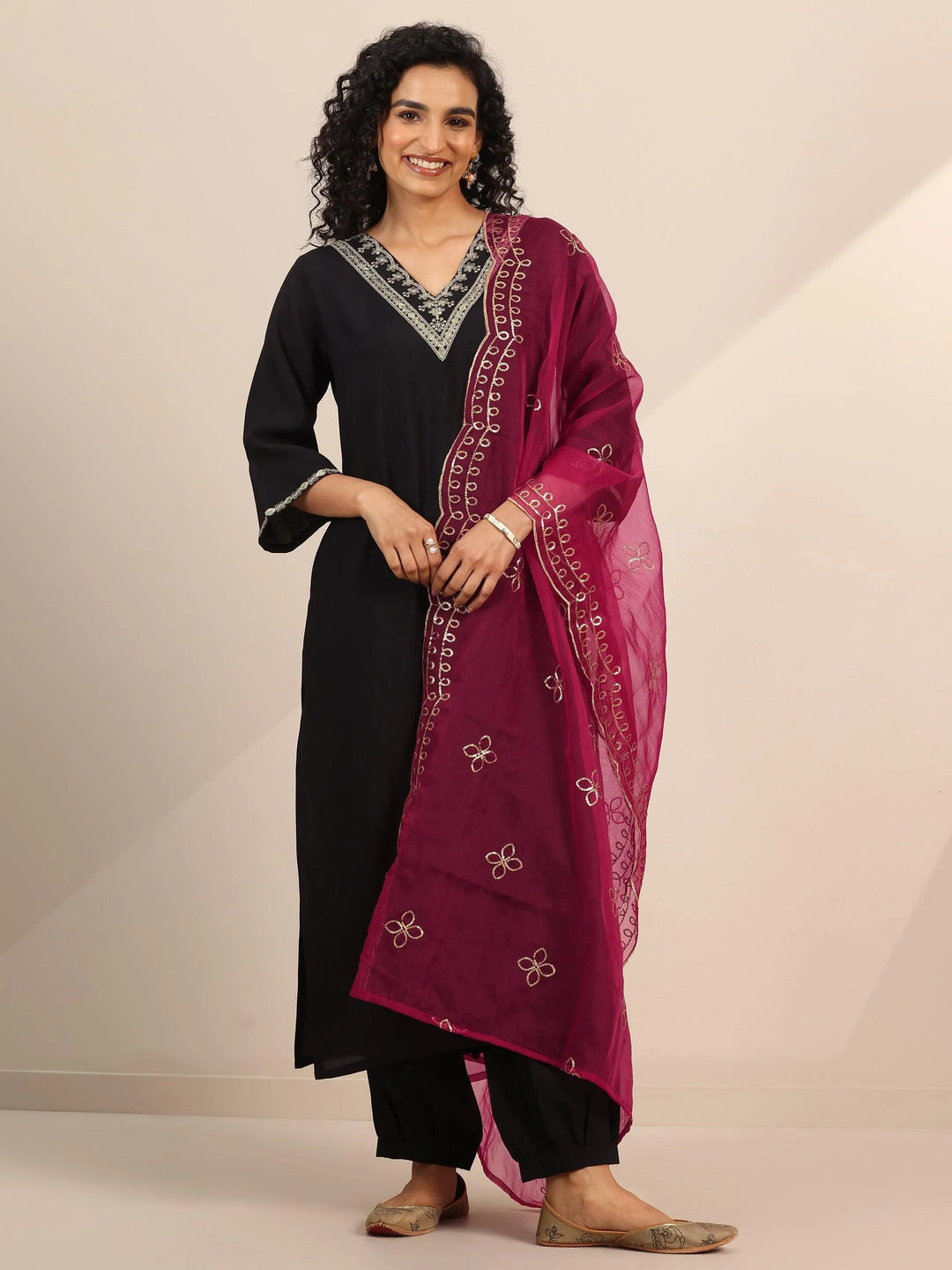  Black Yoke Design Silk Blend Straight Suit Set With Dupatta 