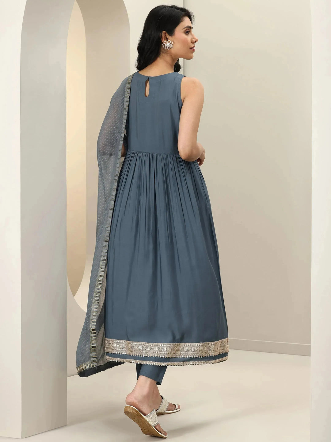 Grey Solid Silk Blend Anarkali Suit Sets With Dupatta 