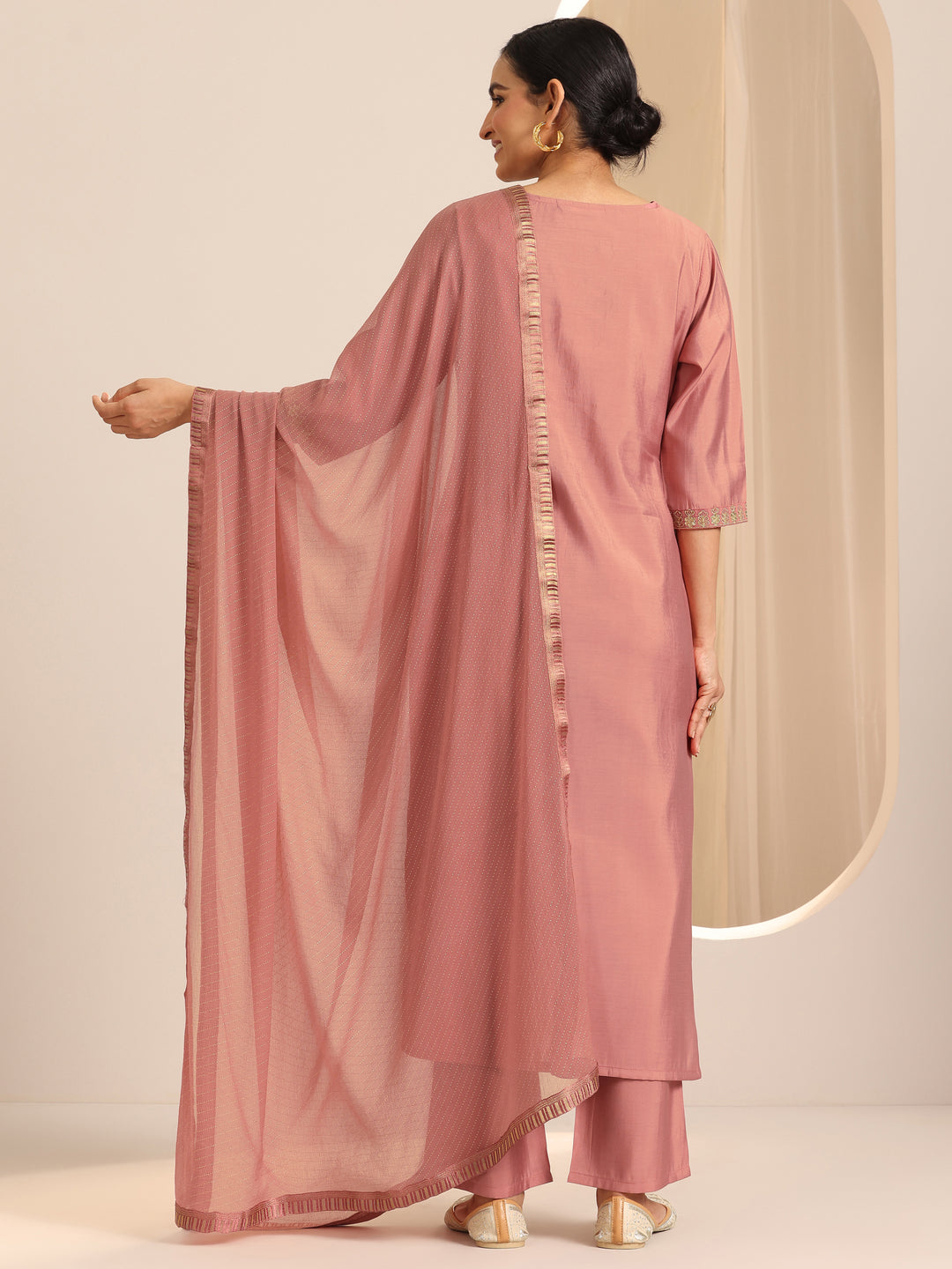  Peach Solid Silk Blend Straight Kurta Set 