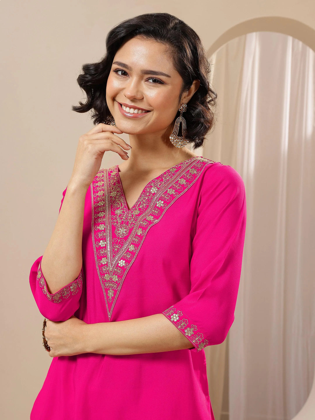  Pink Embroidered Silk Blend Straight Suit Sets With Dupatta 