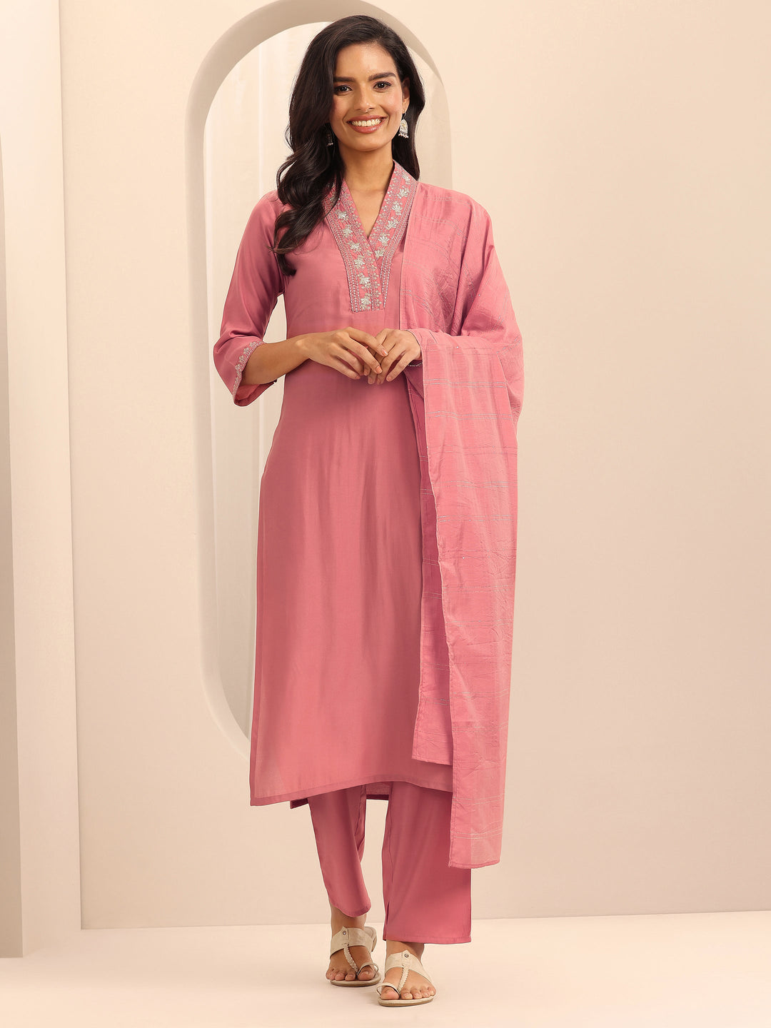  Peach Embellished Silk Blend Straight Suit Set With Dupatta 