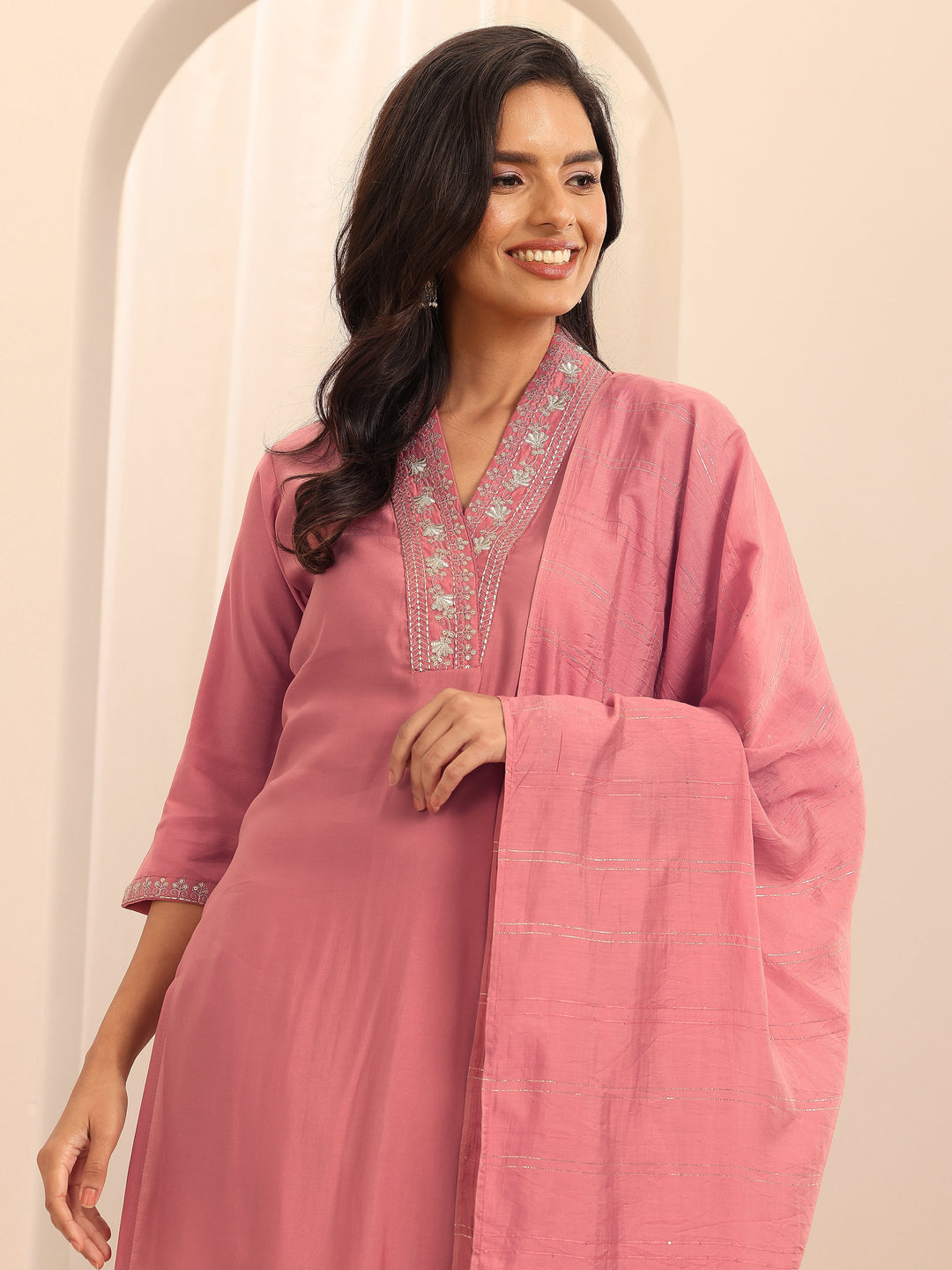  Peach Embellished Silk Blend Straight Suit Set With Dupatta 