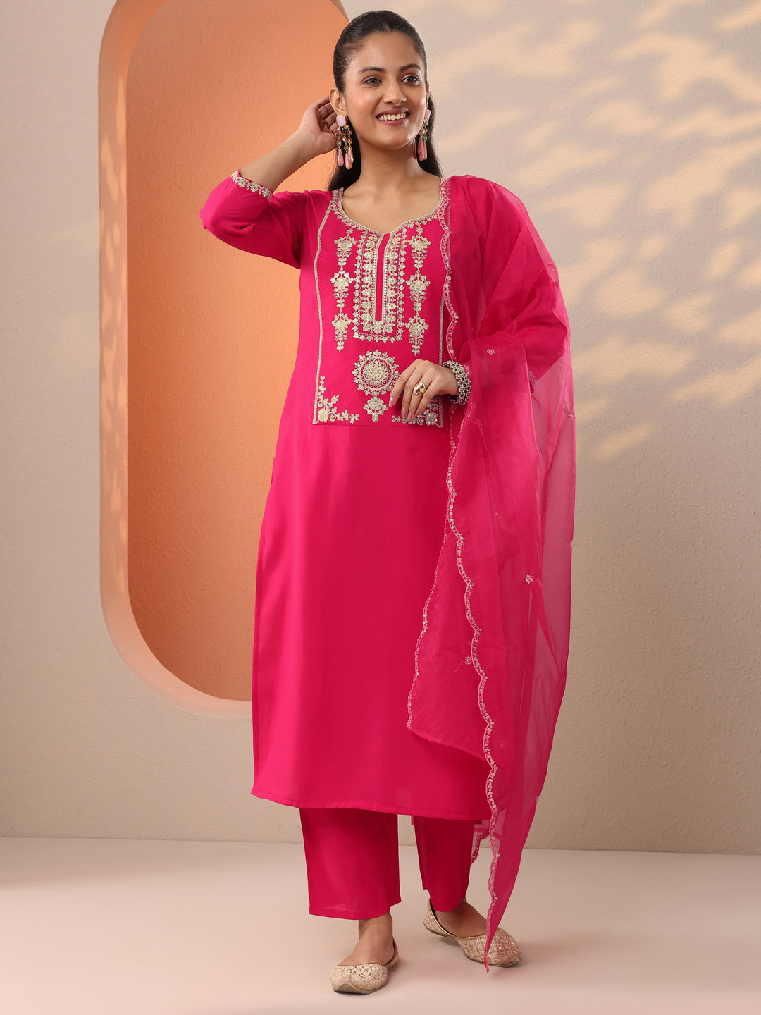  Pink Embroidered Silk Blend Straight Suit Set With Dupatta 