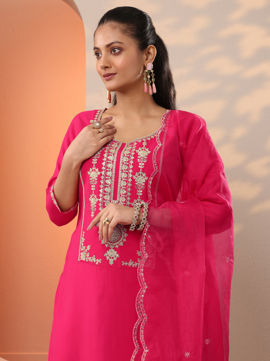  Pink Embroidered Silk Blend Straight Suit Set With Dupatta 