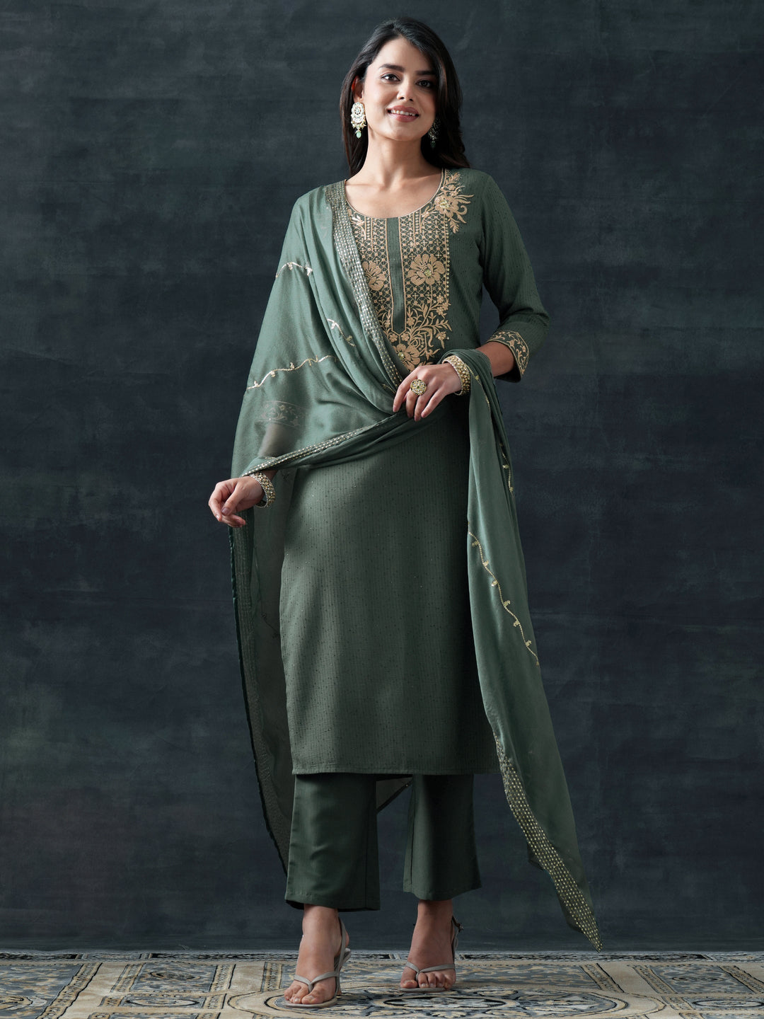  Green Embellished Silk Blend Straight Suit Set With Dupatta 
