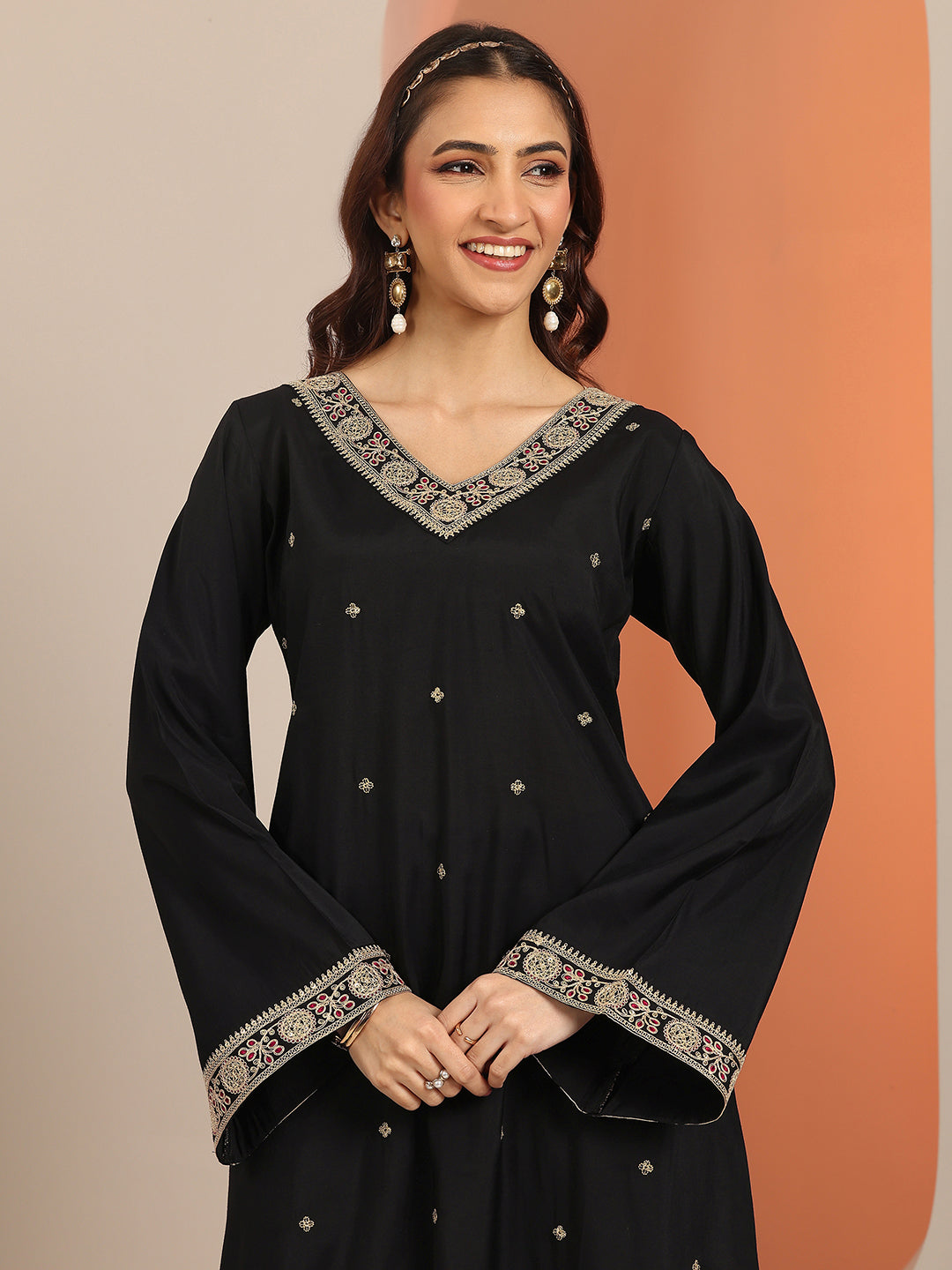 Black Embellished Silk Blend Straight Suit Set With Dupatta 