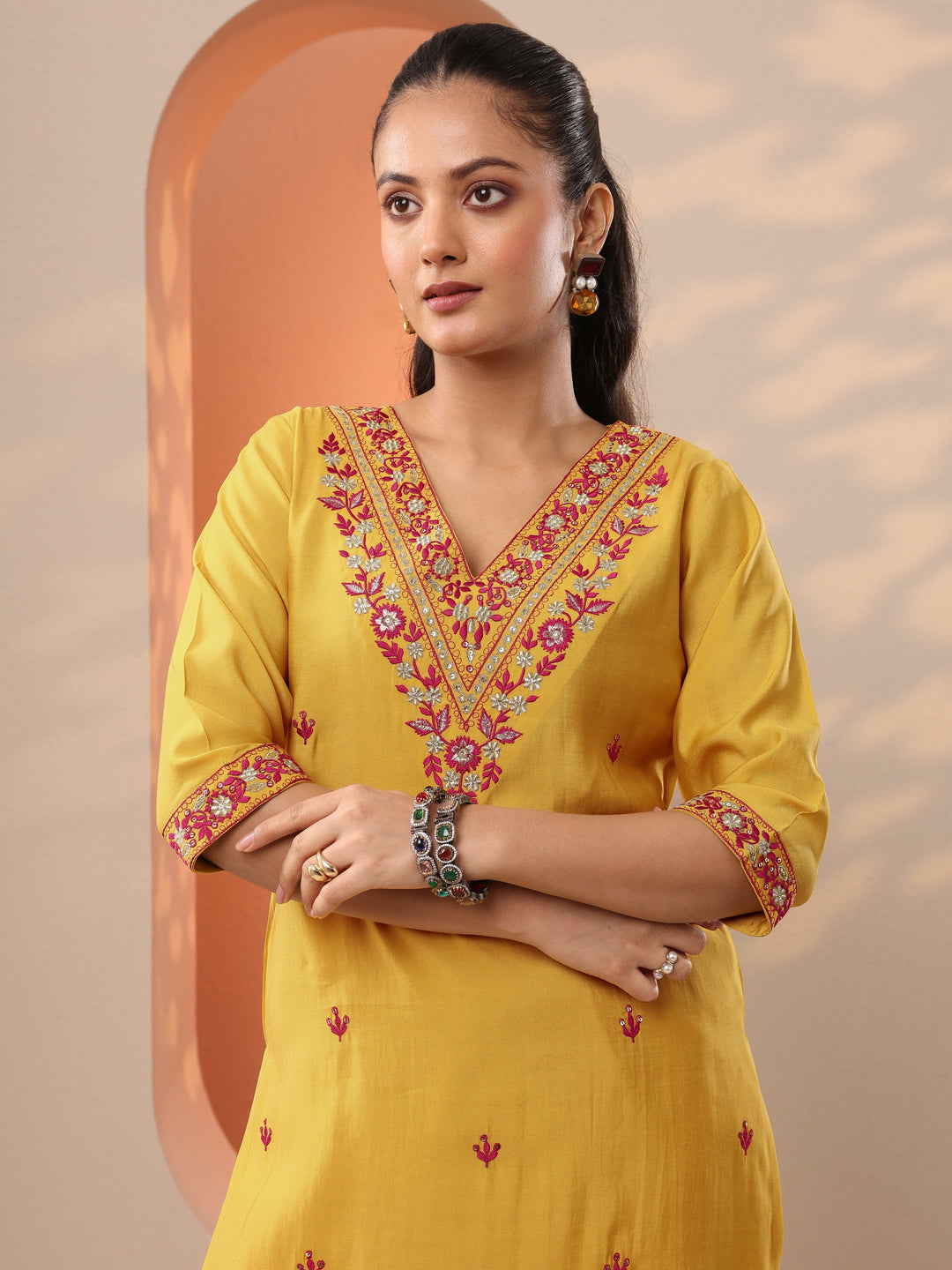  Yellow Embroidered Silk Blend Straight Suit Set With Dupatta 