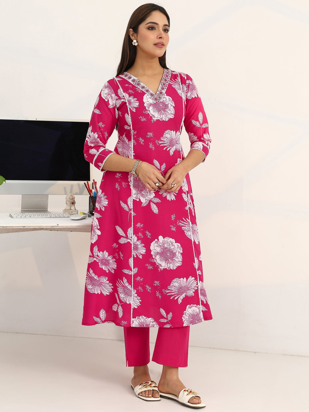  Power Petal Cotton Blend Pink Straight Suit Set 