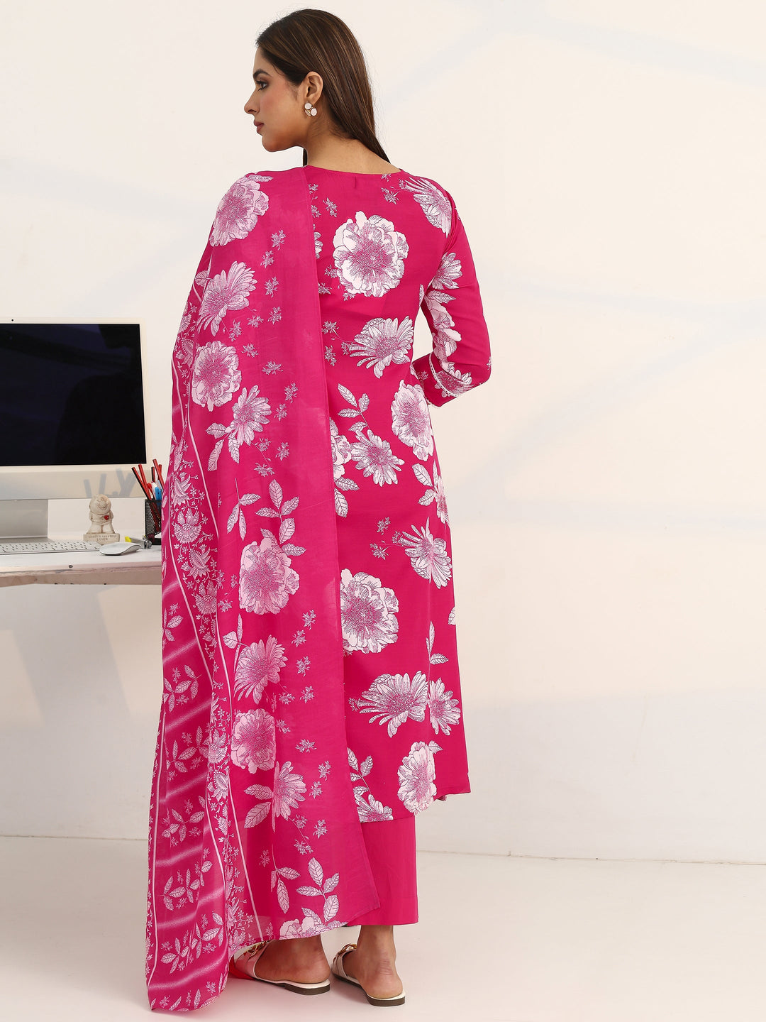  Power Petal Cotton Blend Pink Straight Suit Set 