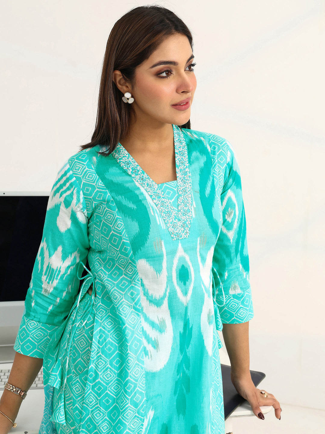  Blue Abstract Printed Cotton Blend Straight Suit Set With Dupatta 