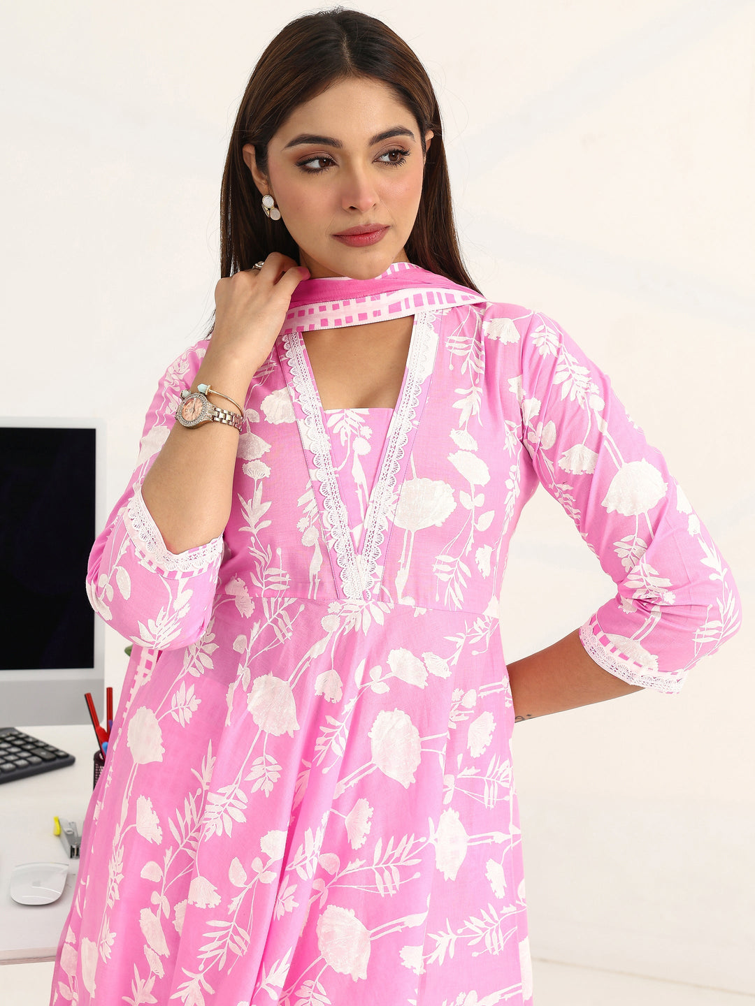  Pink Floral Printed Cotton Blend A-Line Suit Set With Dupatta 