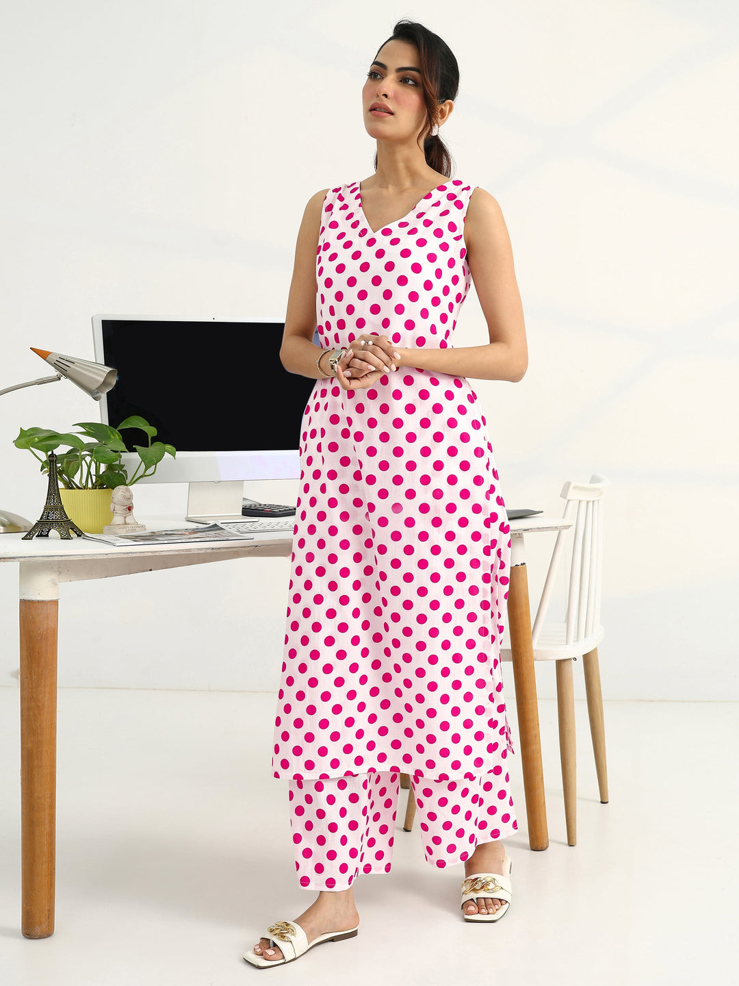  White Geometric Printed Cotton Blend Straight Kurta Set 