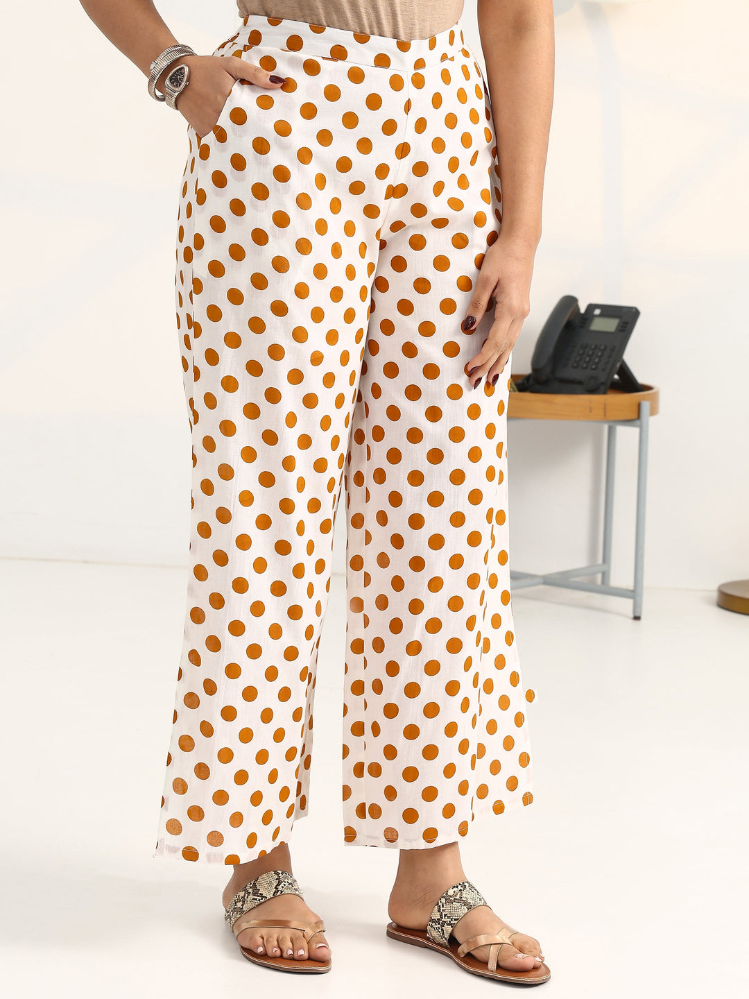  White Geometric Printed Cotton Blend Straight Kurta Set 