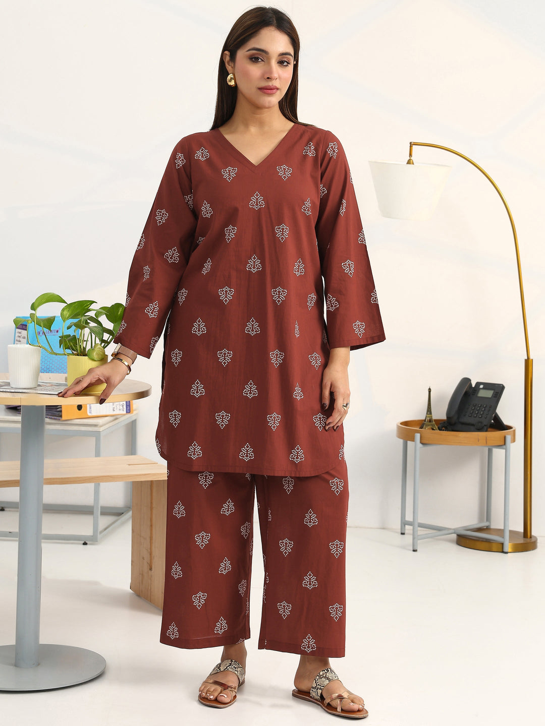  Brown Bandhani Printed Cotton Blend Straight Kurta Set 