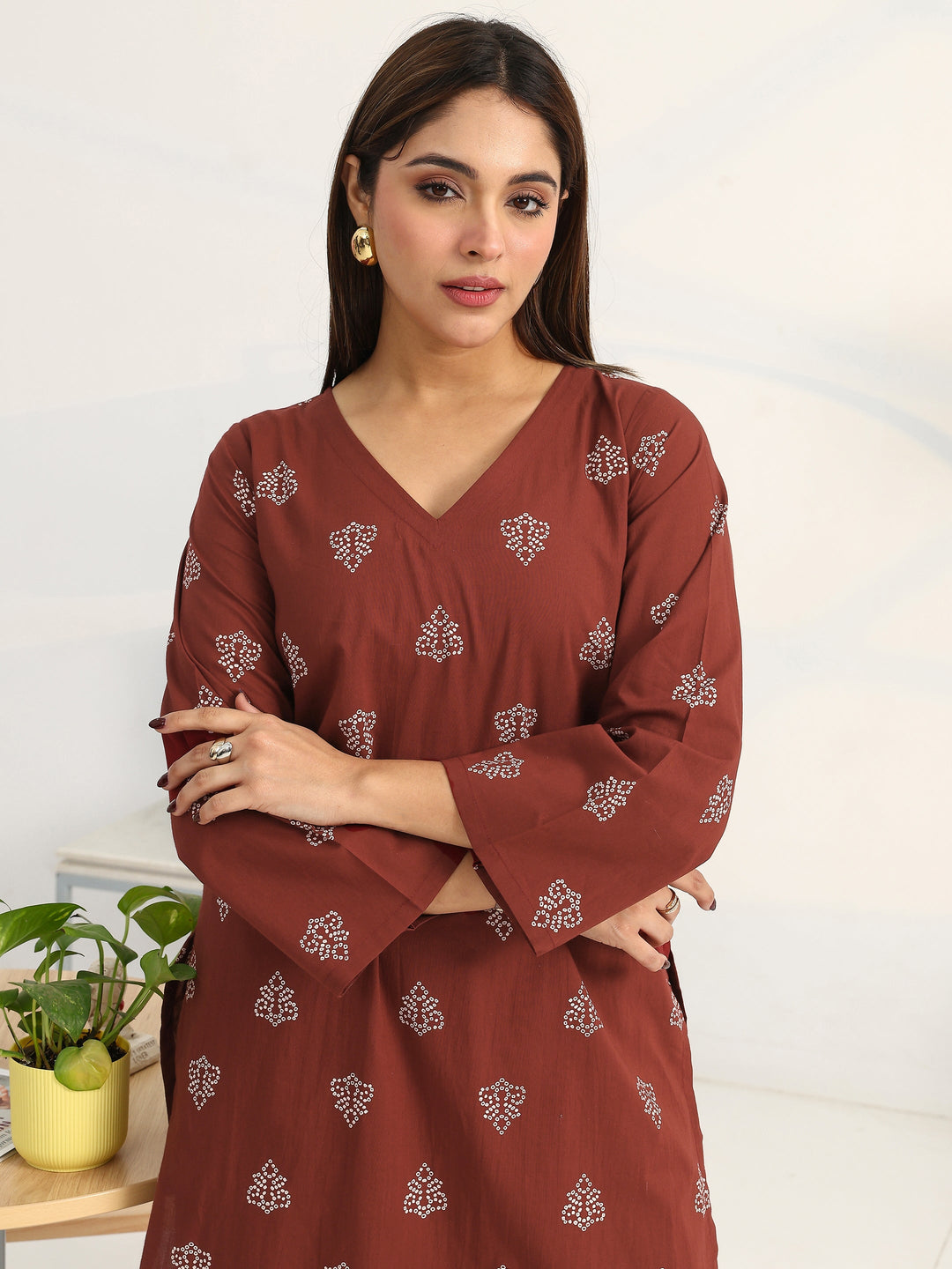  Brown Bandhani Printed Cotton Blend Straight Kurta Set 