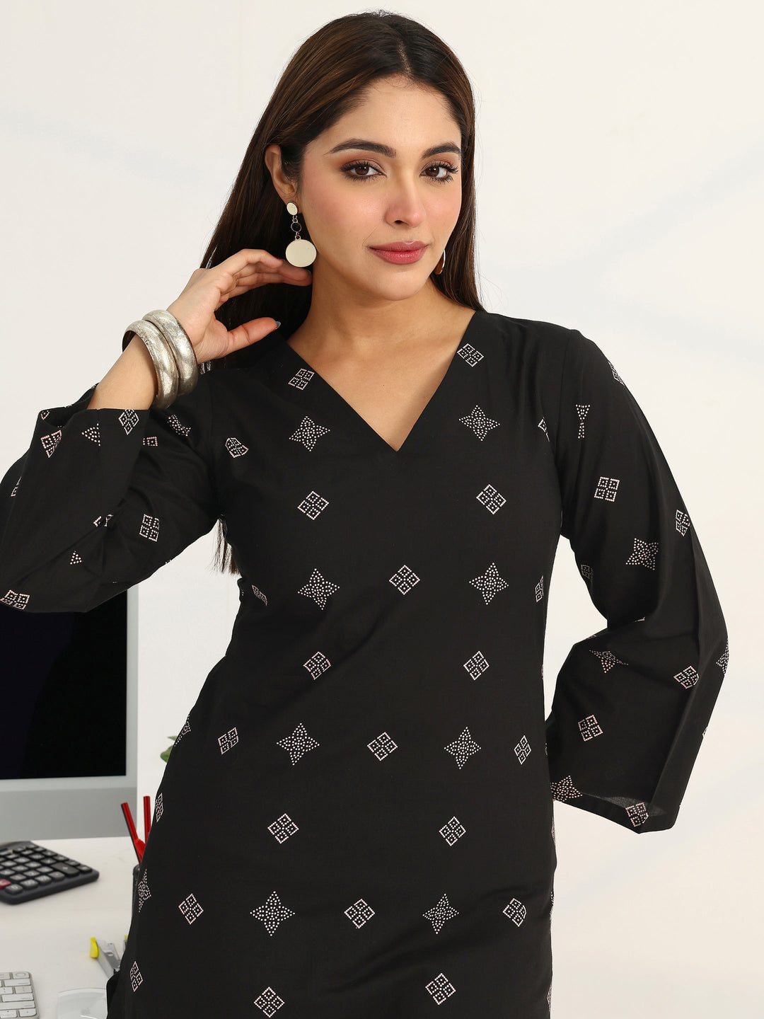  Black Geometric Printed Cotton Blend Straight Kurta Set 