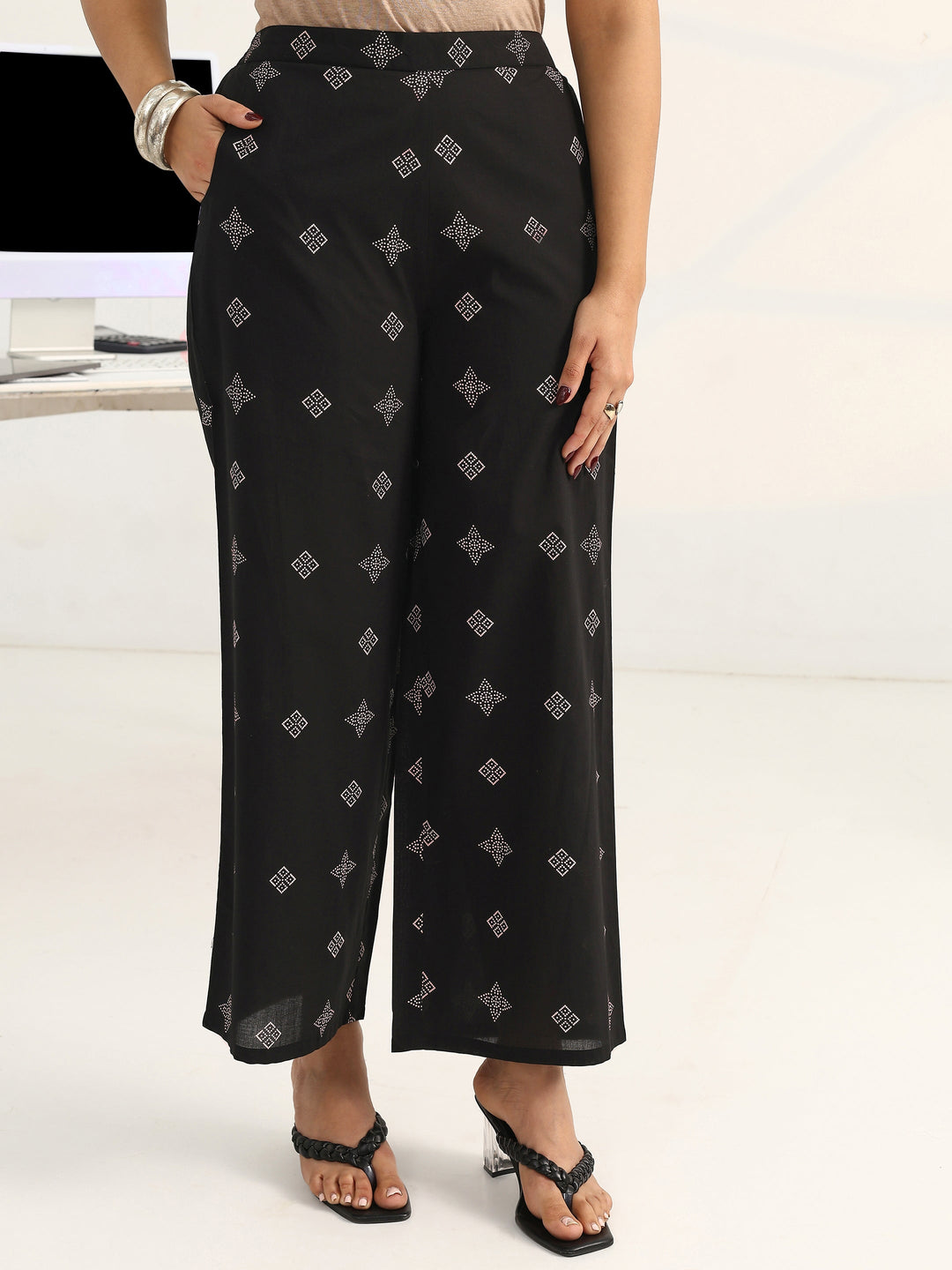  Black Geometric Printed Cotton Blend Straight Kurta Set 