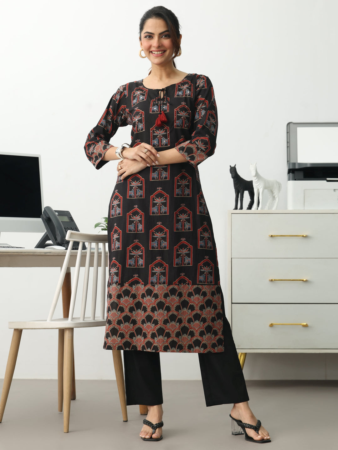  Black  Ethnic Motifs Printed Cotton Blend Straight Kurta Set 