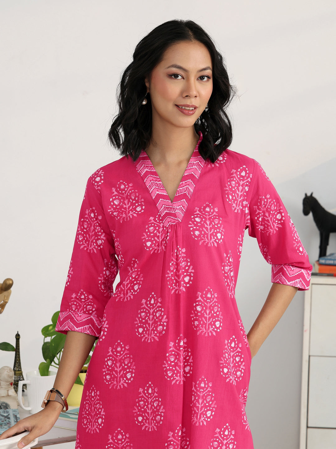  Pink Ethnic Motif Woven Design Cotton Blend Straight Kurta Set 