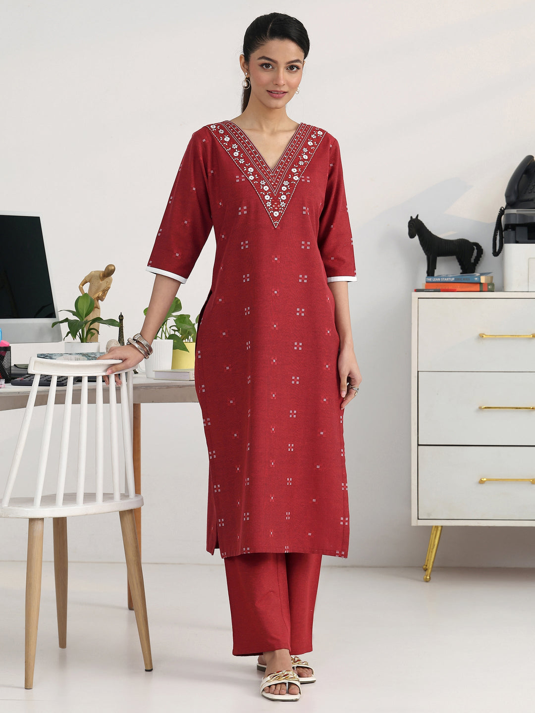  Maroon Geometric Woven Design Cotton Blend Straight Kurta Set 