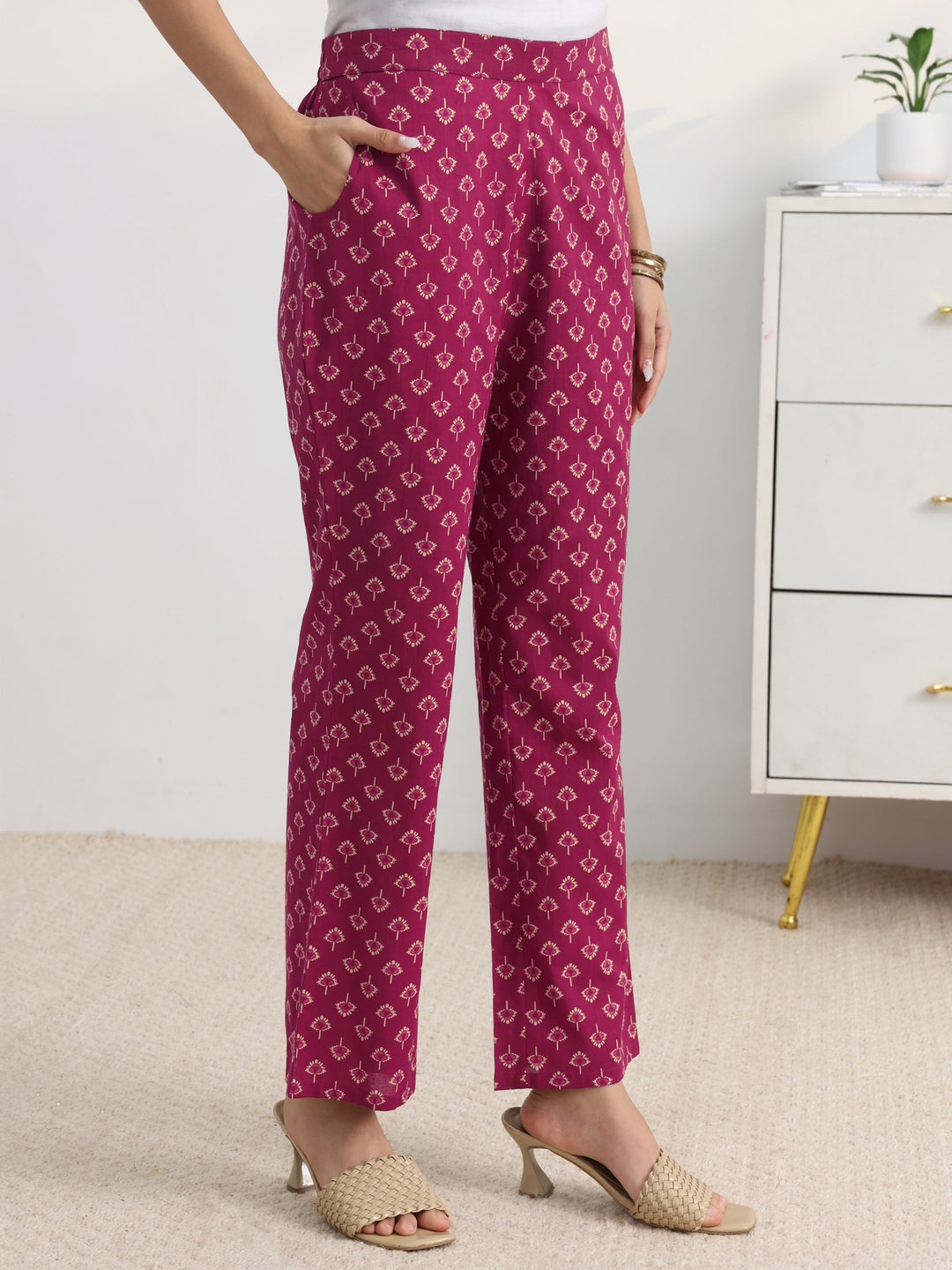  Pink Floral Printed Cotton Blend A-Line Suit Set With Dupatta 