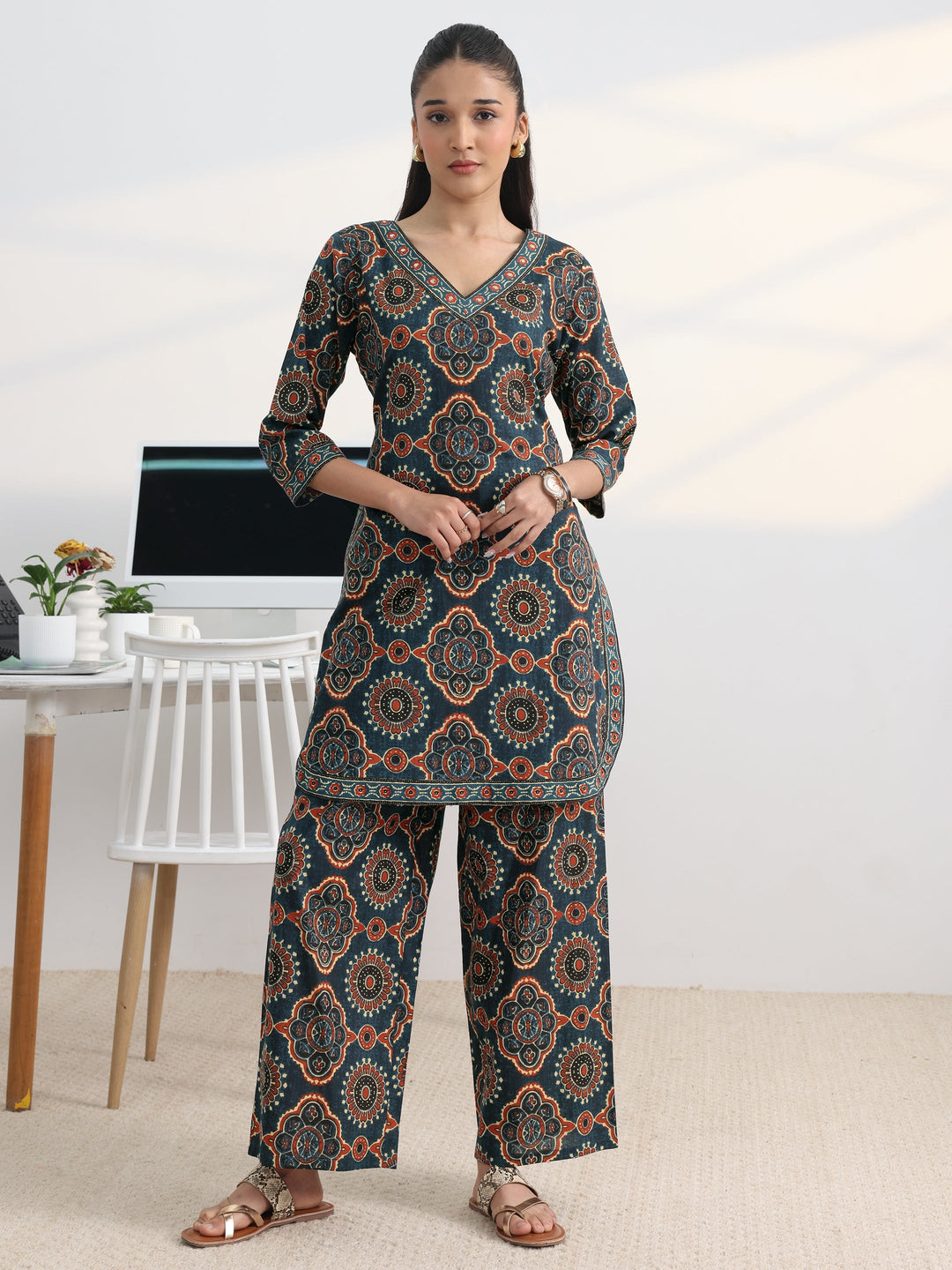  Blue Printed Cotton Blend Straight Kurta Set 