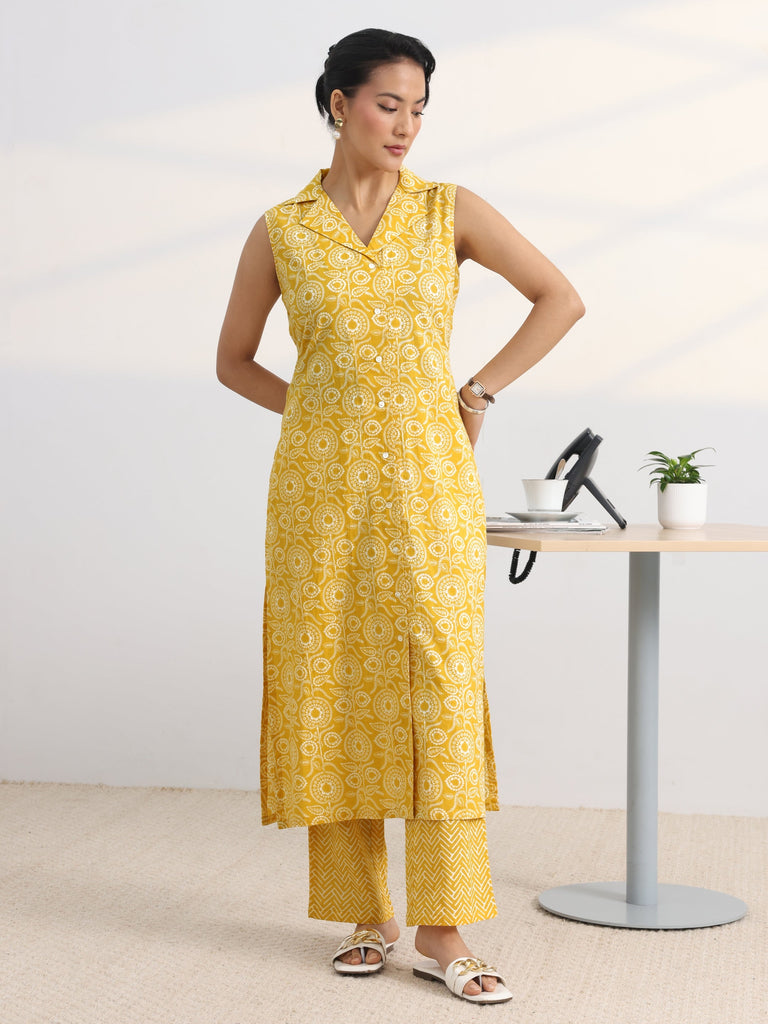 Gerua Yellow Floral Printed Cotton Blend Straight Kurta Set