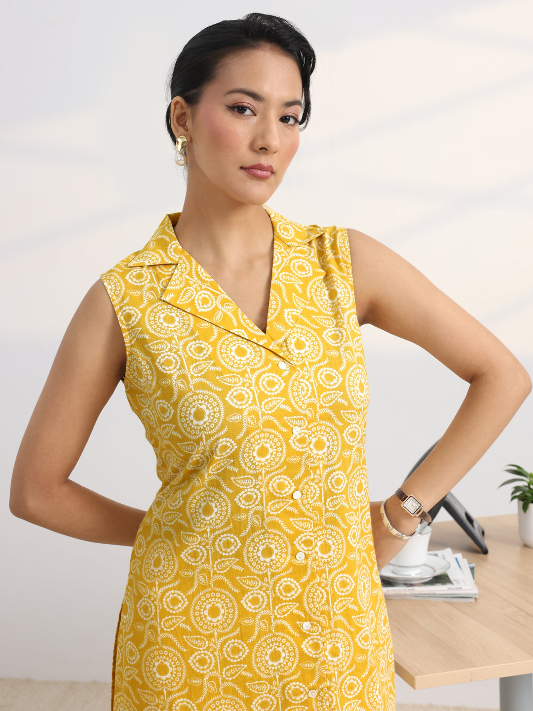  Yellow Floral Printed Cotton Blend Straight Kurta Set 