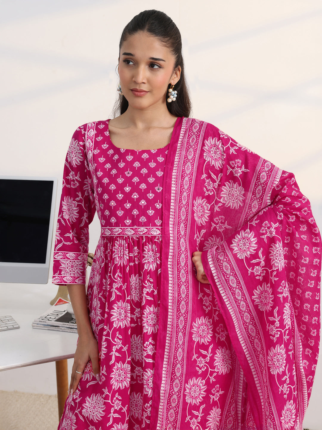  Pink Floral Printed Cotton Blend A-Line Suit Set With Dupatta 