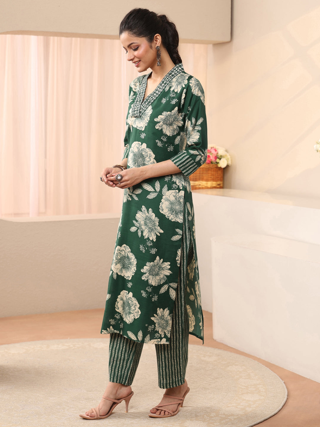  Green Floral Printed Cotton Blend Straight Suit Set 