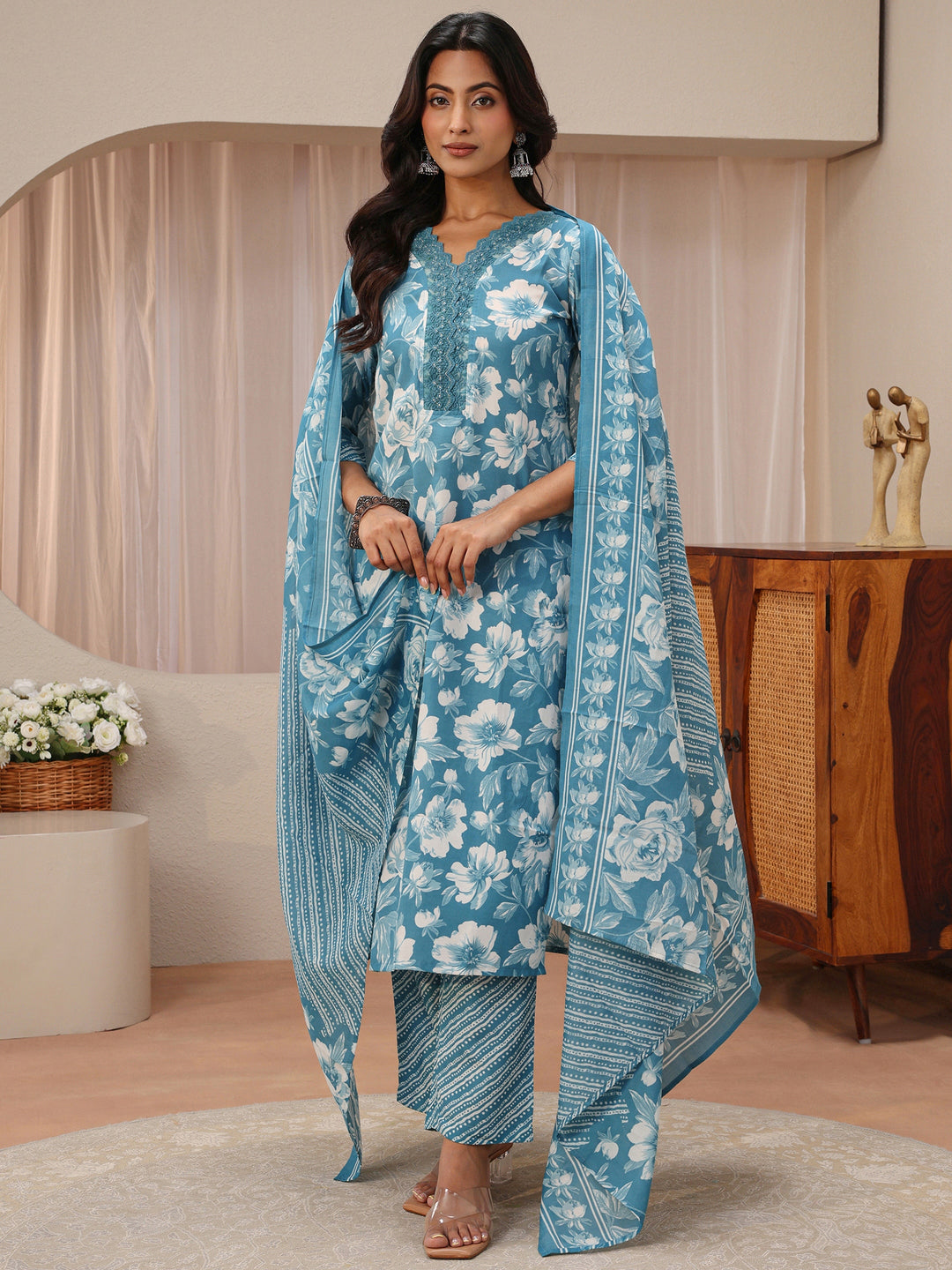 Blue Floral Printed Cotton Blend Straight Suit Set 