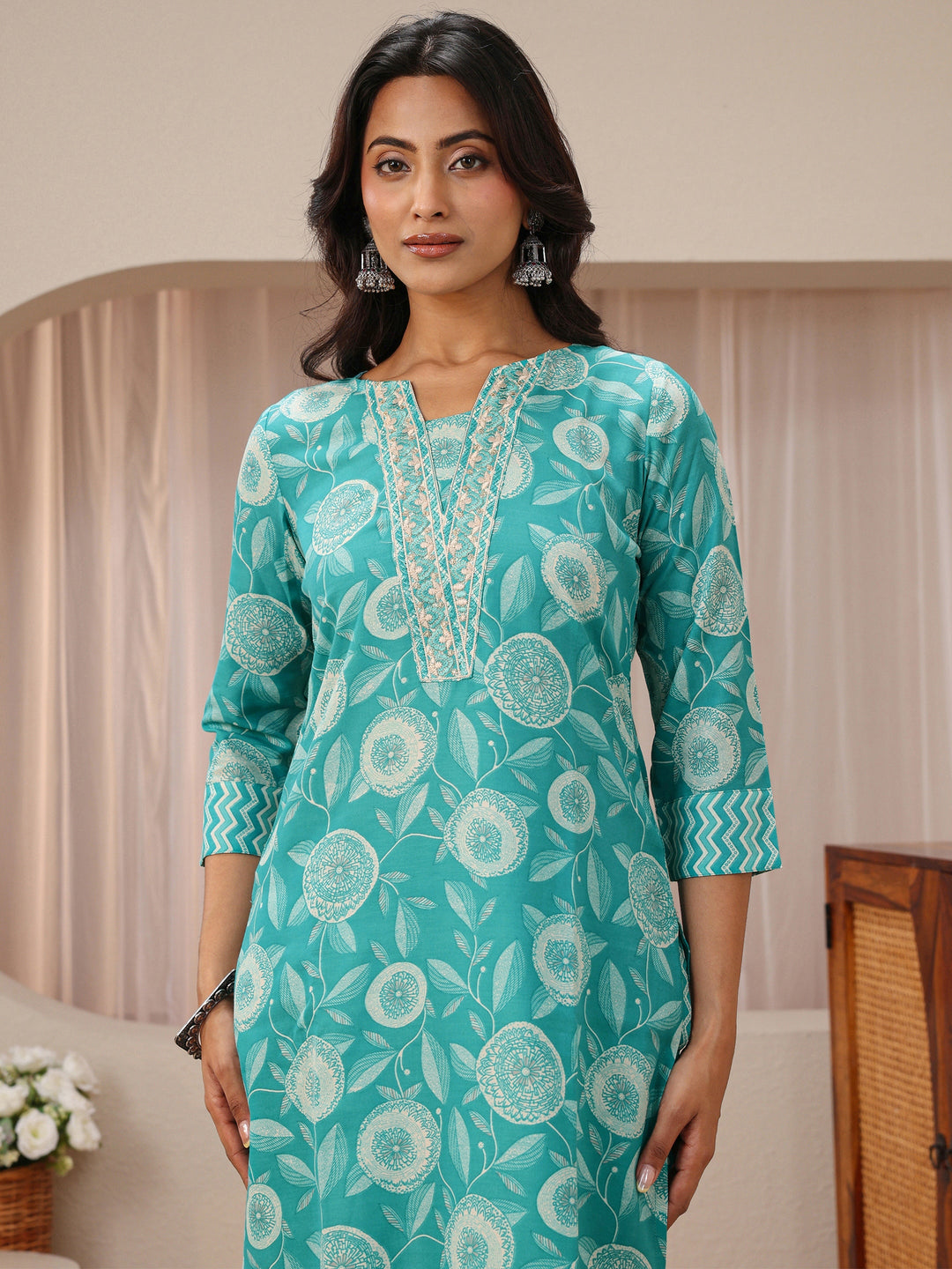  Blue Floral Printed Cotton Blend Straight Suit Set 
