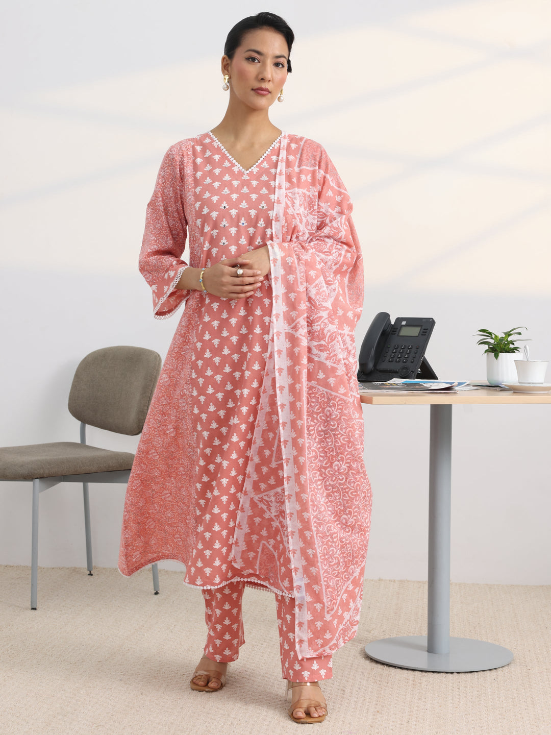  Peach Floral Printed Cotton Blend A-Line Suit Set With Dupatta 