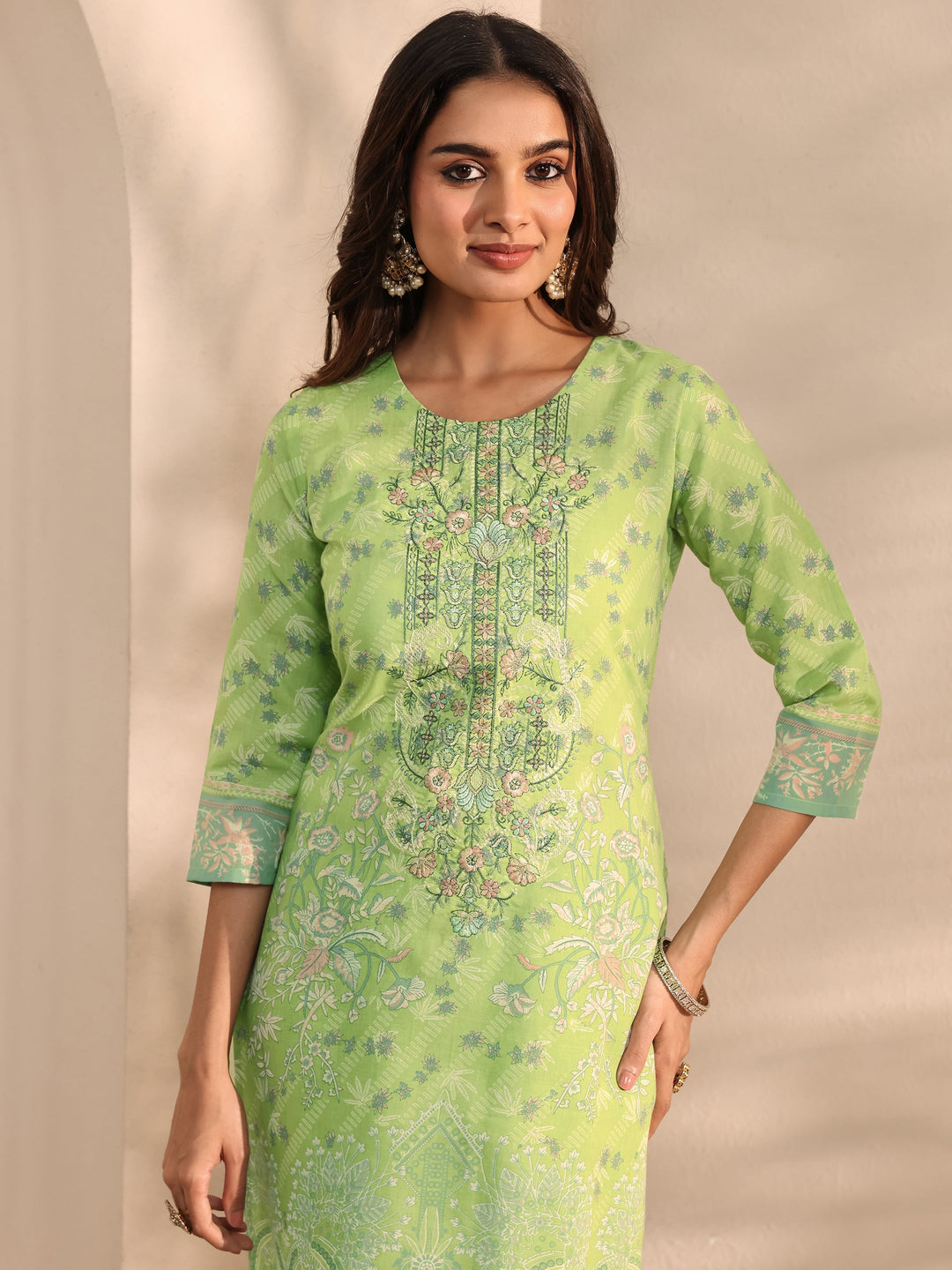  Green Floral Printed Cotton Blend Straight Suit Set With Dupatta 