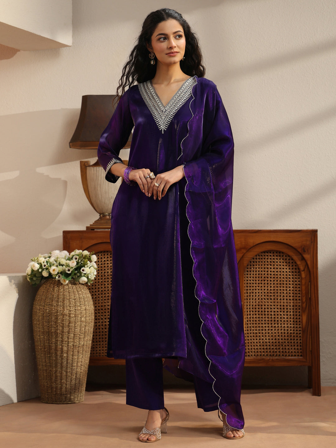 Purple Yoke Design Tissue Straight Suit Set 