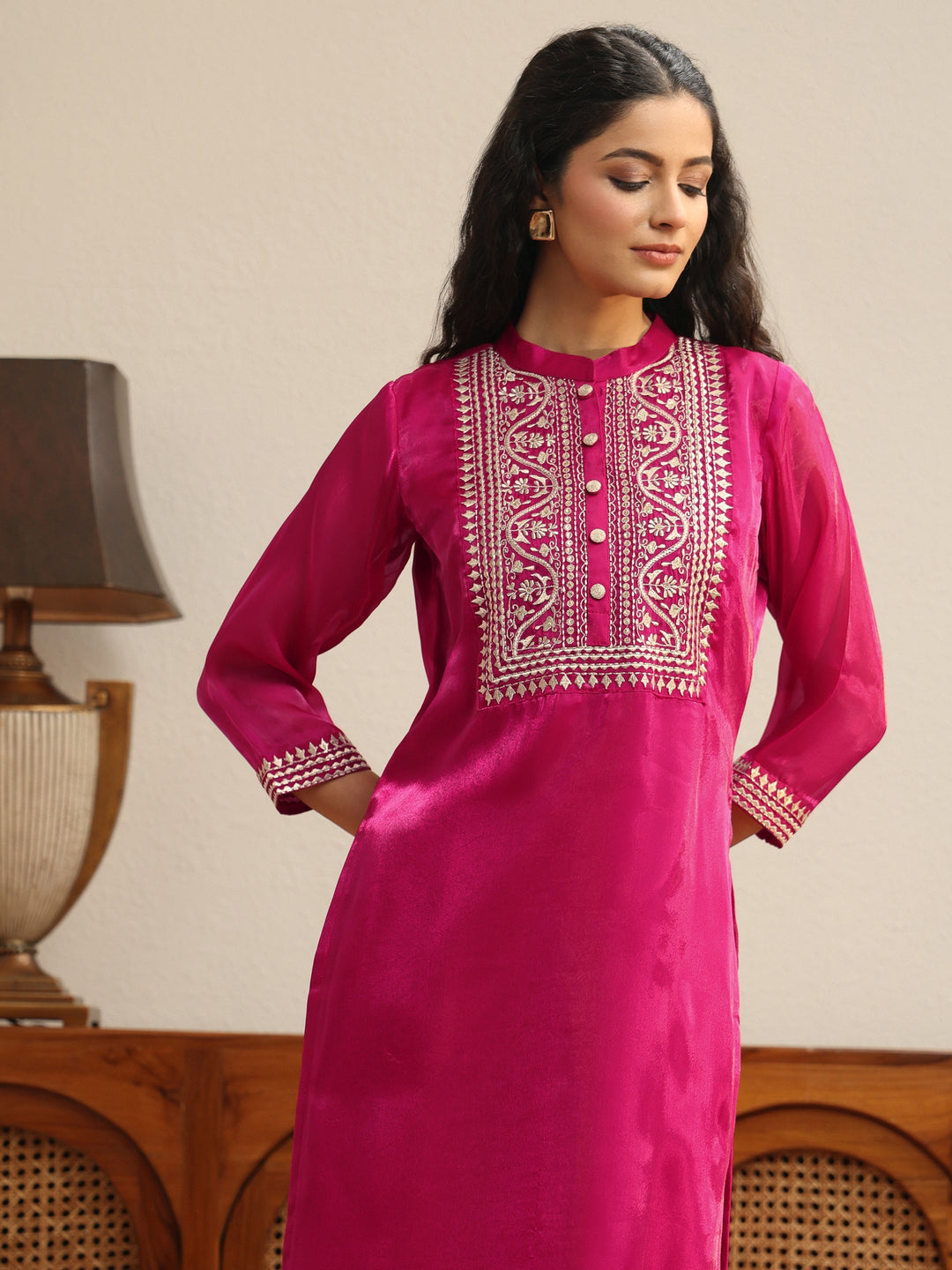  Pink Yoke Design Tissue Straight Suit Set 