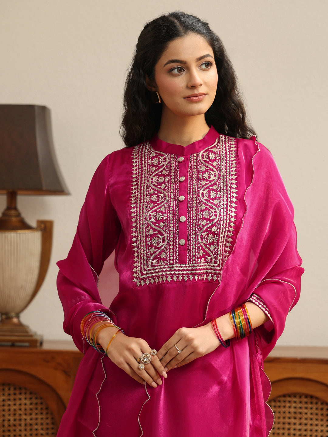  Pink Yoke Design Tissue Straight Suit Set 