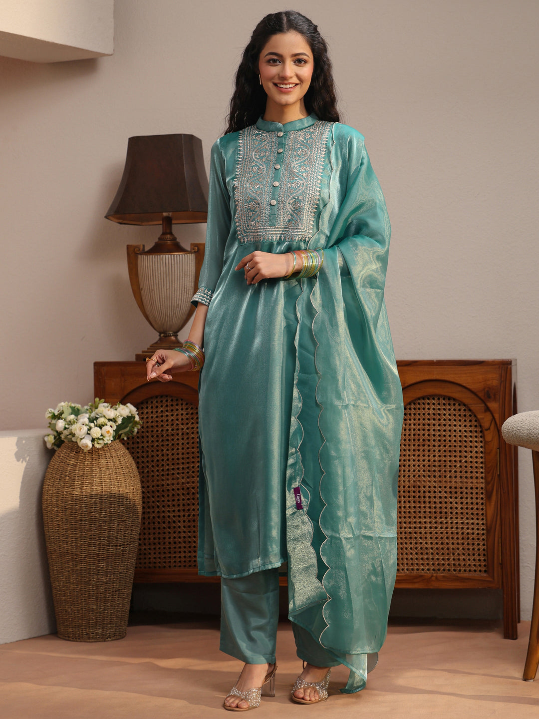  Blue Yoke Design Tissue Straight Suit Set 