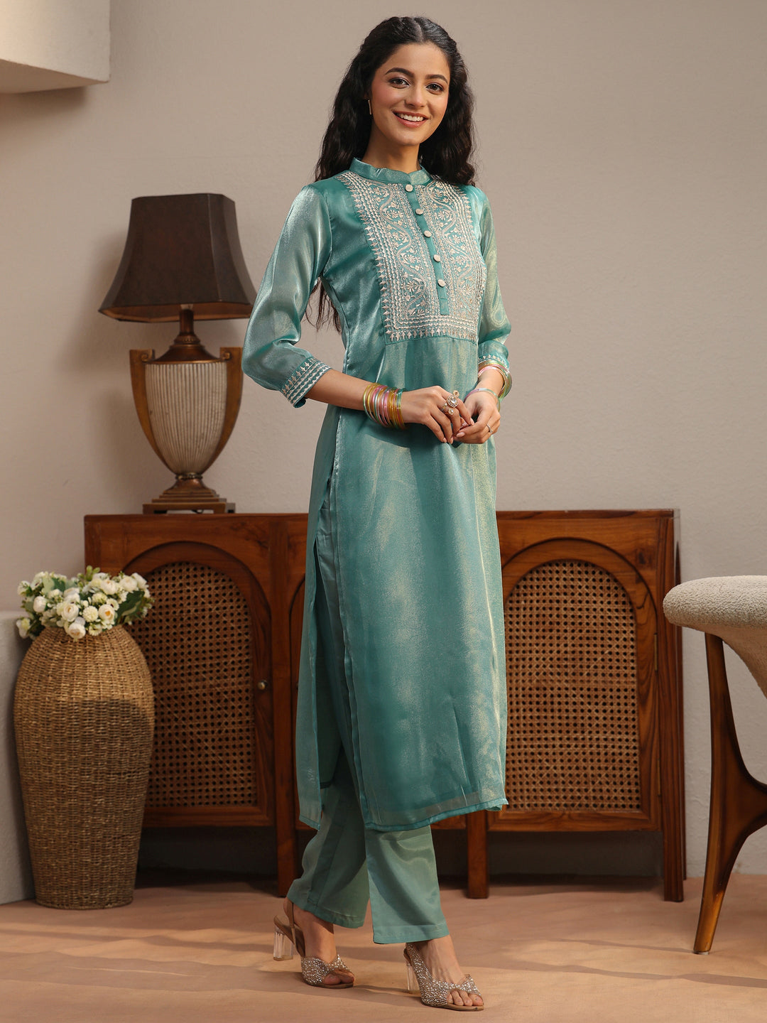  Blue Yoke Design Tissue Straight Suit Set 