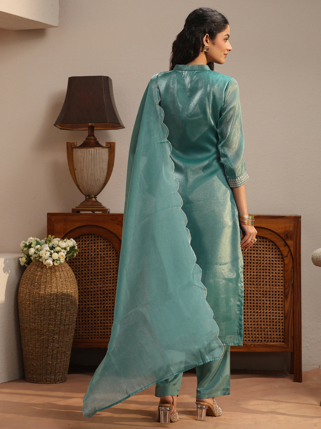  Blue Yoke Design Tissue Straight Suit Set 