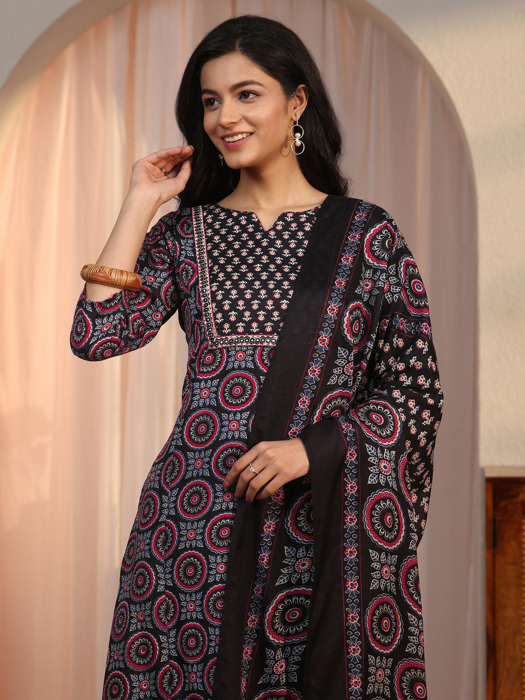  Gerua Black Ethnic Printed Straight Suit Set 