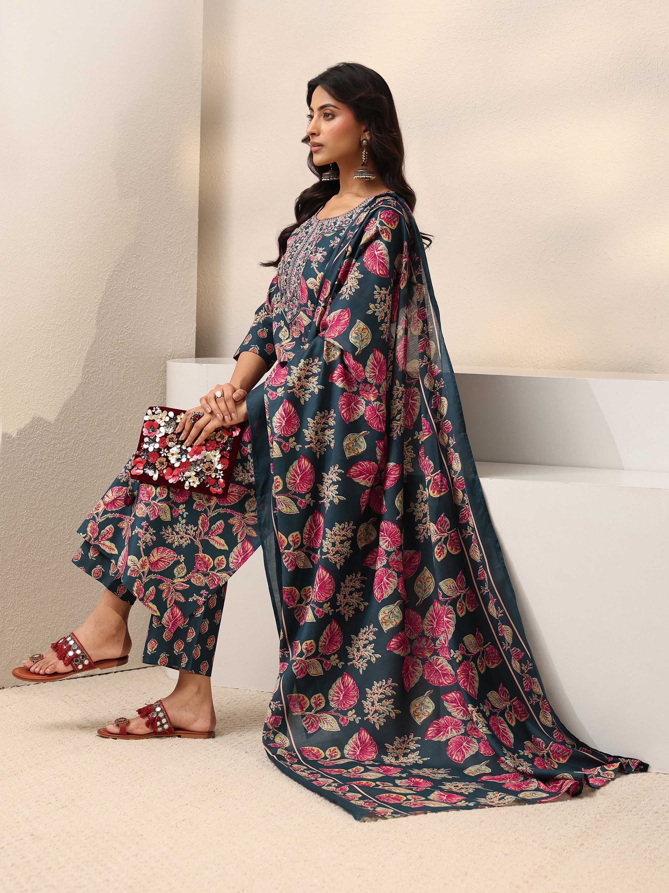 Teal Floral Printed Cotton Blend Straight Suit Set With Dupatta-image-32