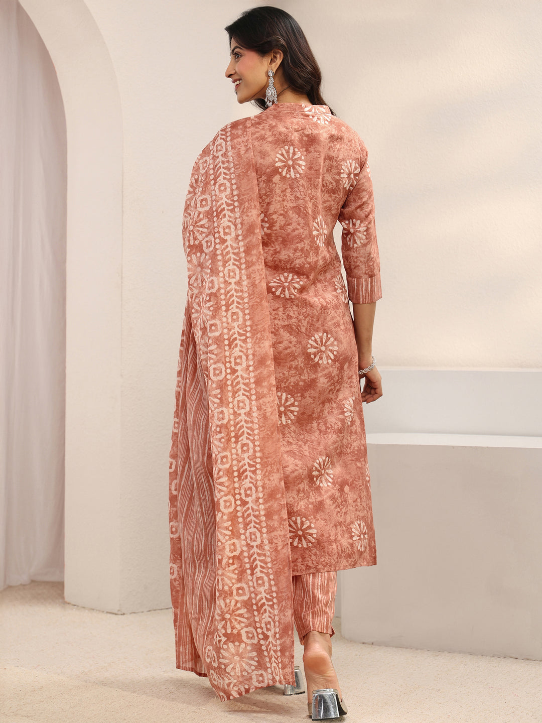  Pink Yoke Embellished Cotton Blend Straight Suit Set 