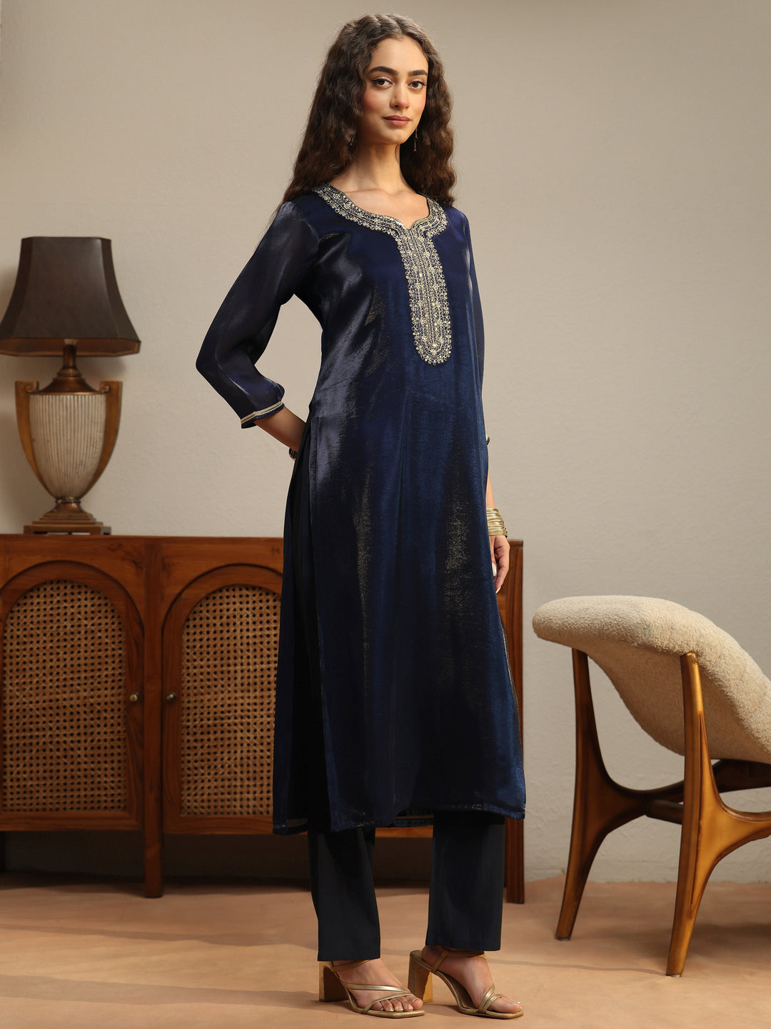 Navy Blue Yoke Design Tissue Straight Suit Set 