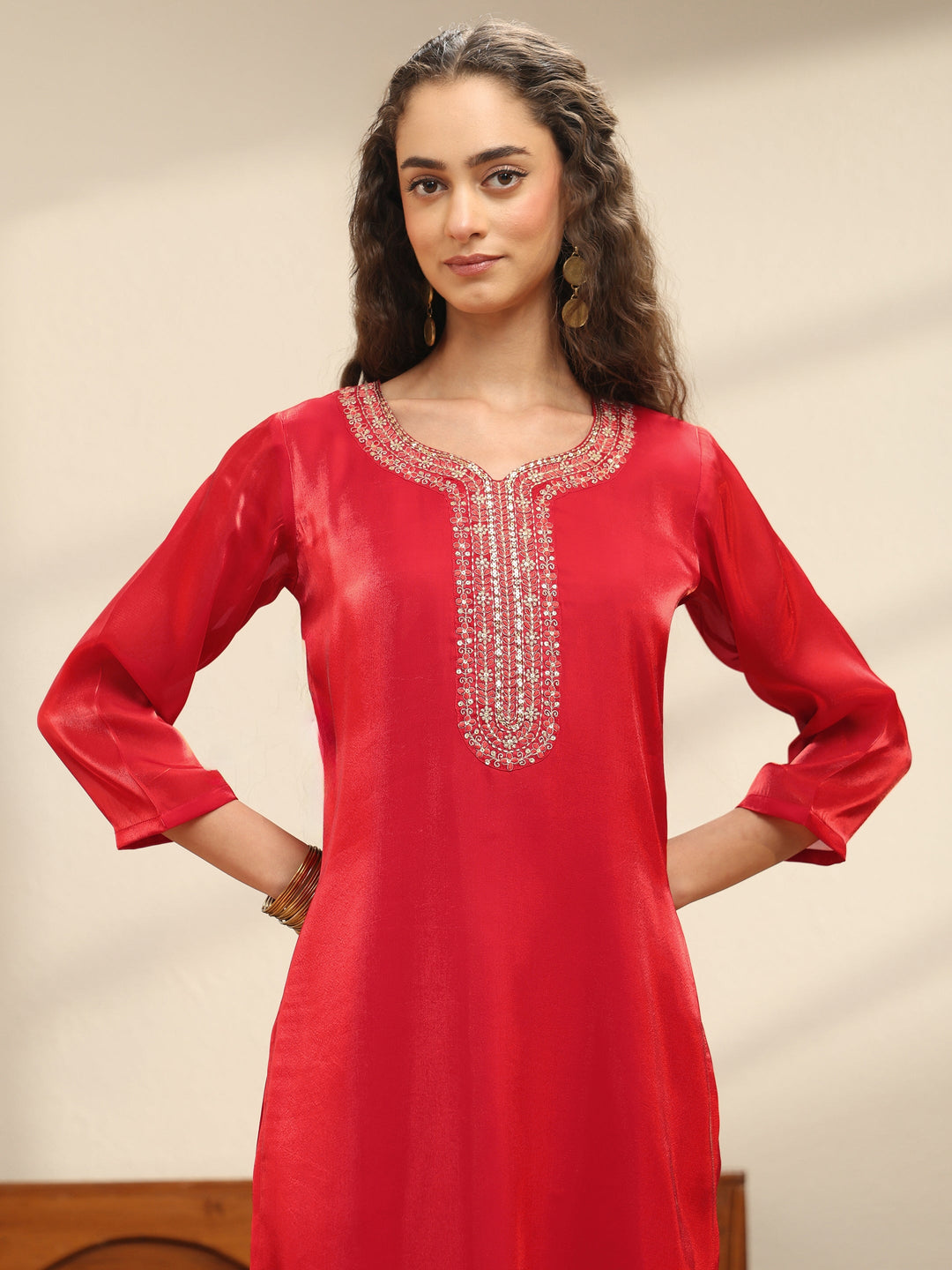  Red Yoke Design Tissue Straight Suit Set 