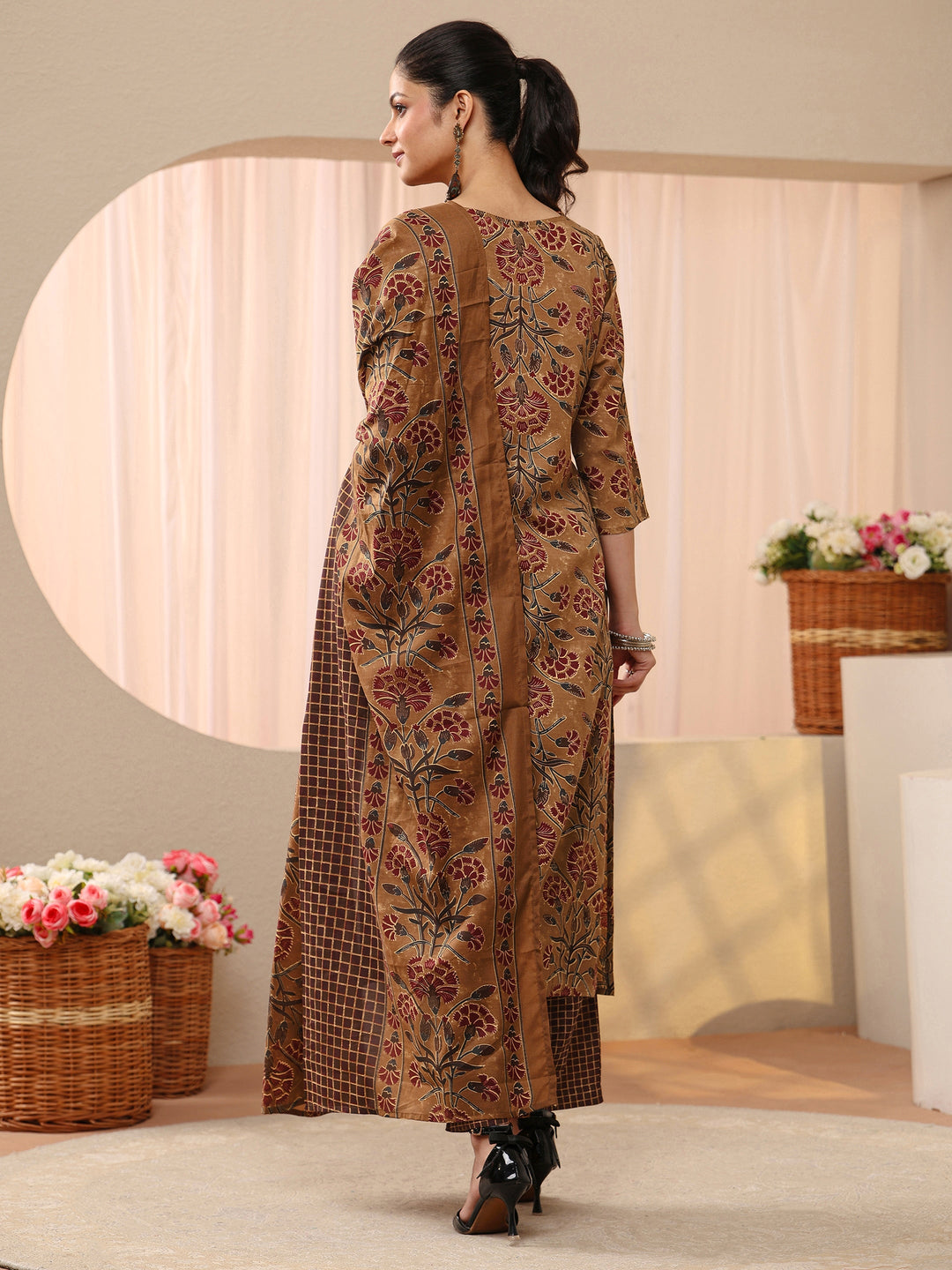  Brown Floral Printed Cotton Blend Straight Suit Set 
