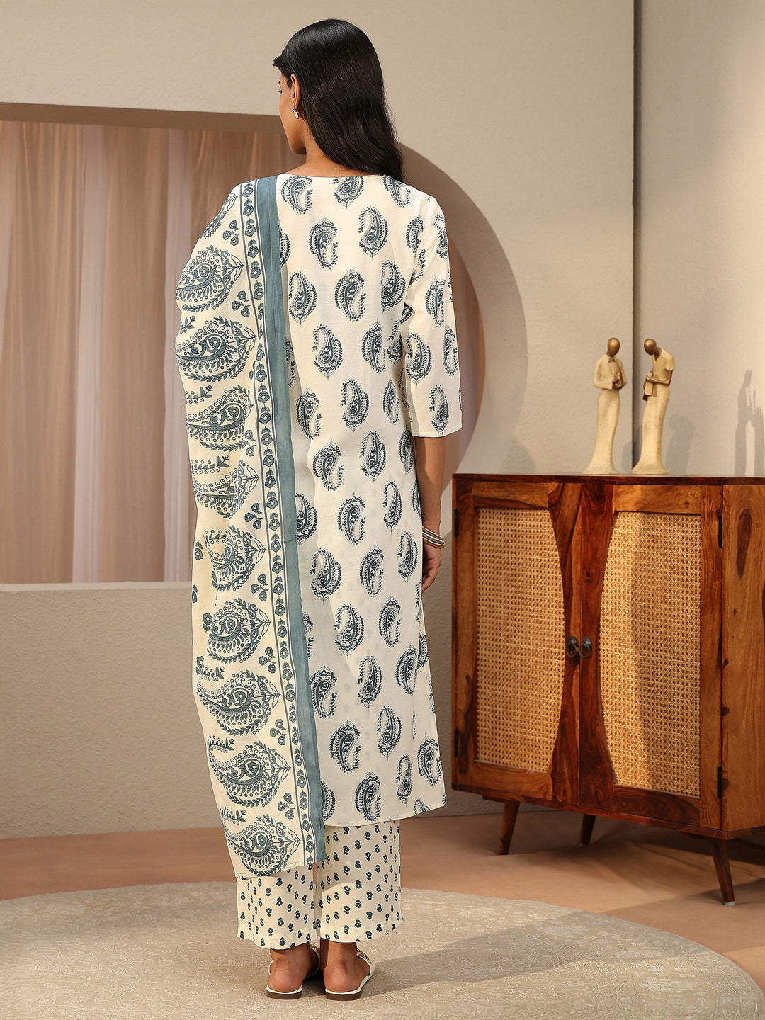  Off White Paisley Printed Cotton Blend Straight Suit Set 