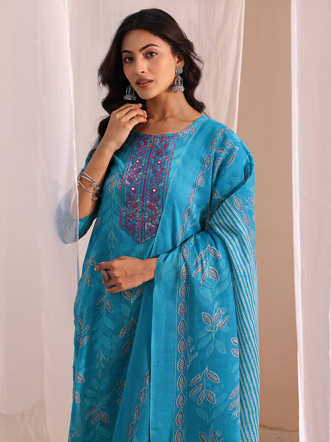  Blue Floral Printed Cotton Blend Straight Suit Set 