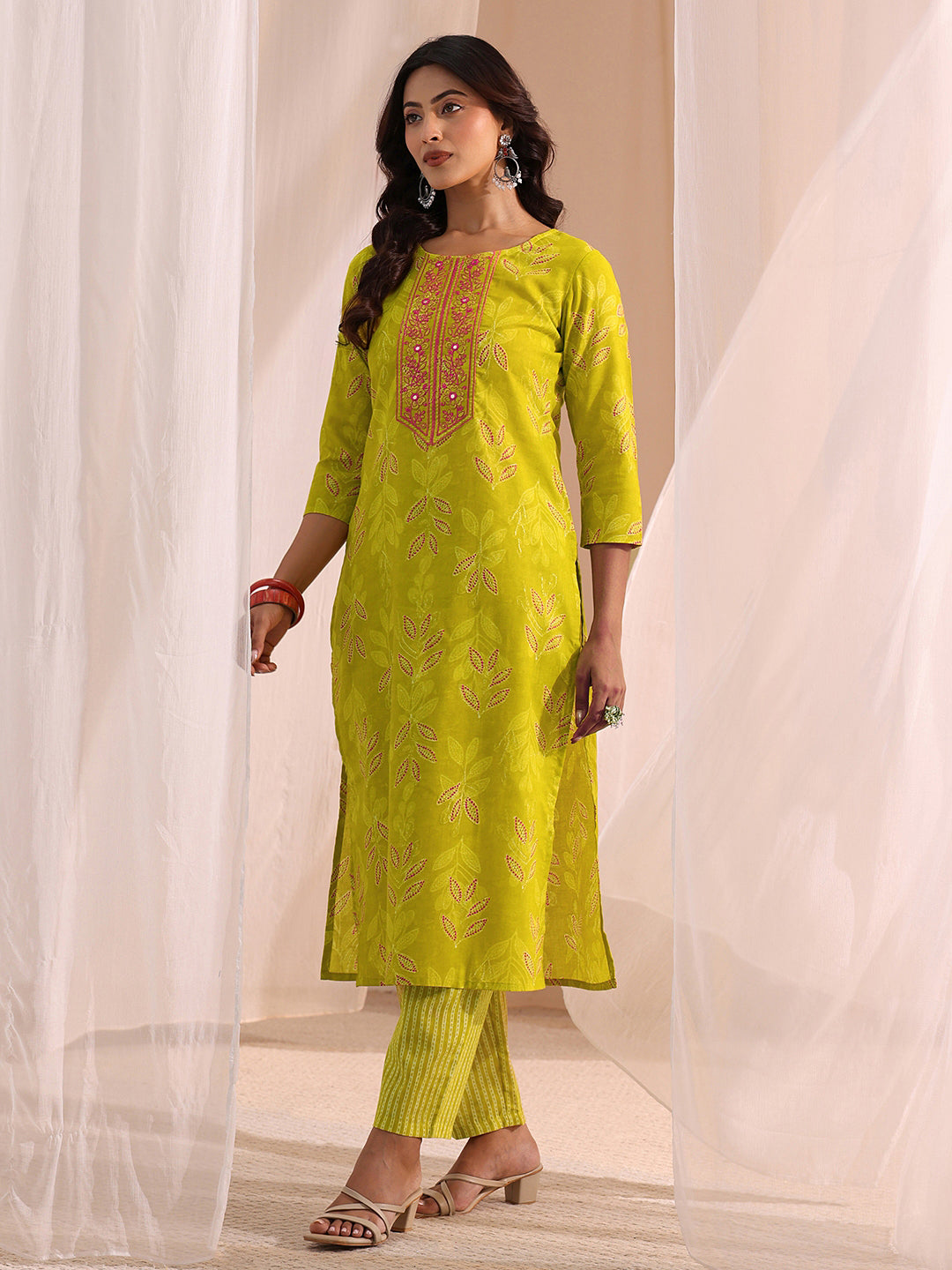  Lime Green Floral Printed Cotton Blend Straight Suit Set 