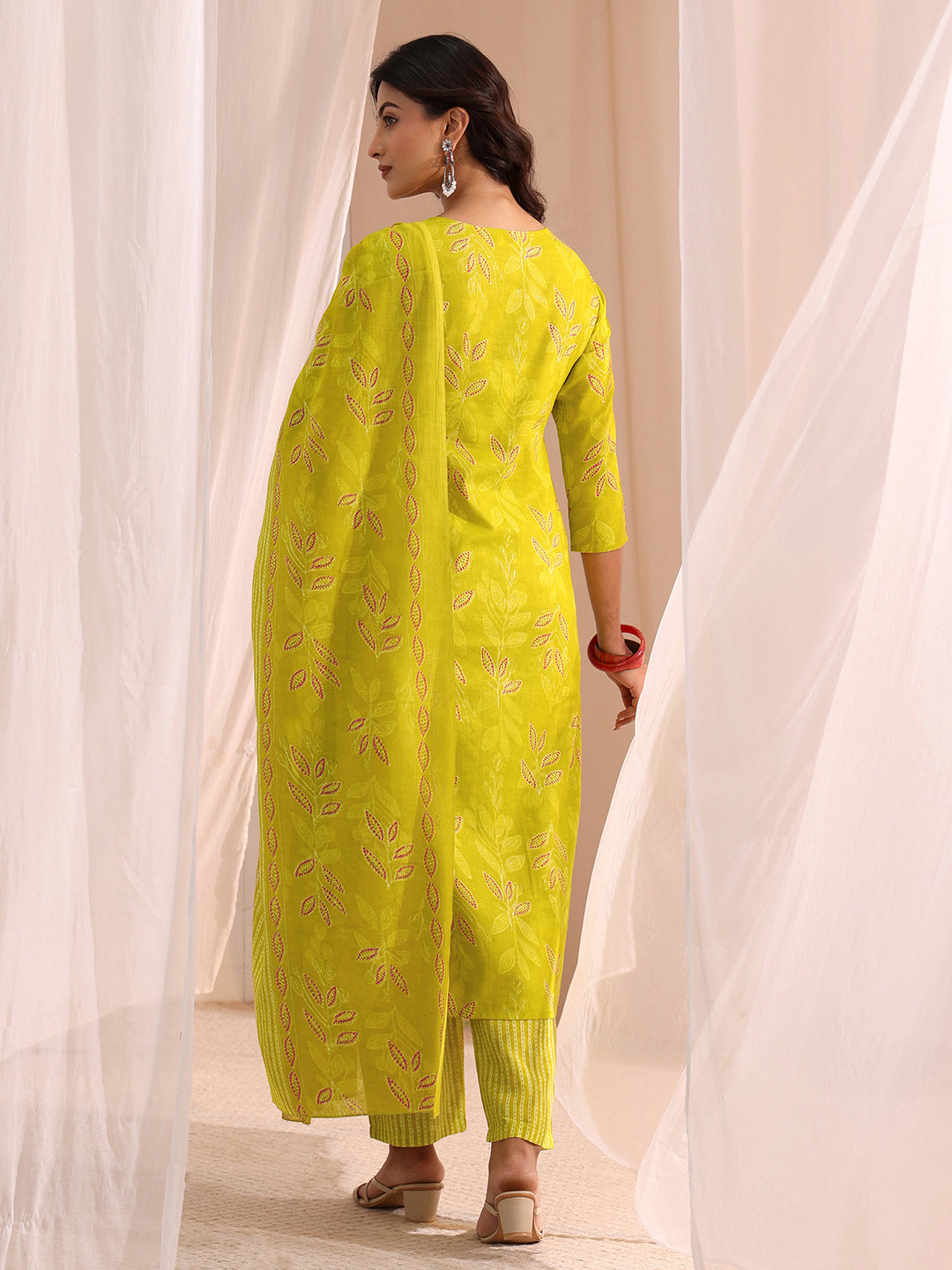  Lime Green Floral Printed Cotton Blend Straight Suit Set 